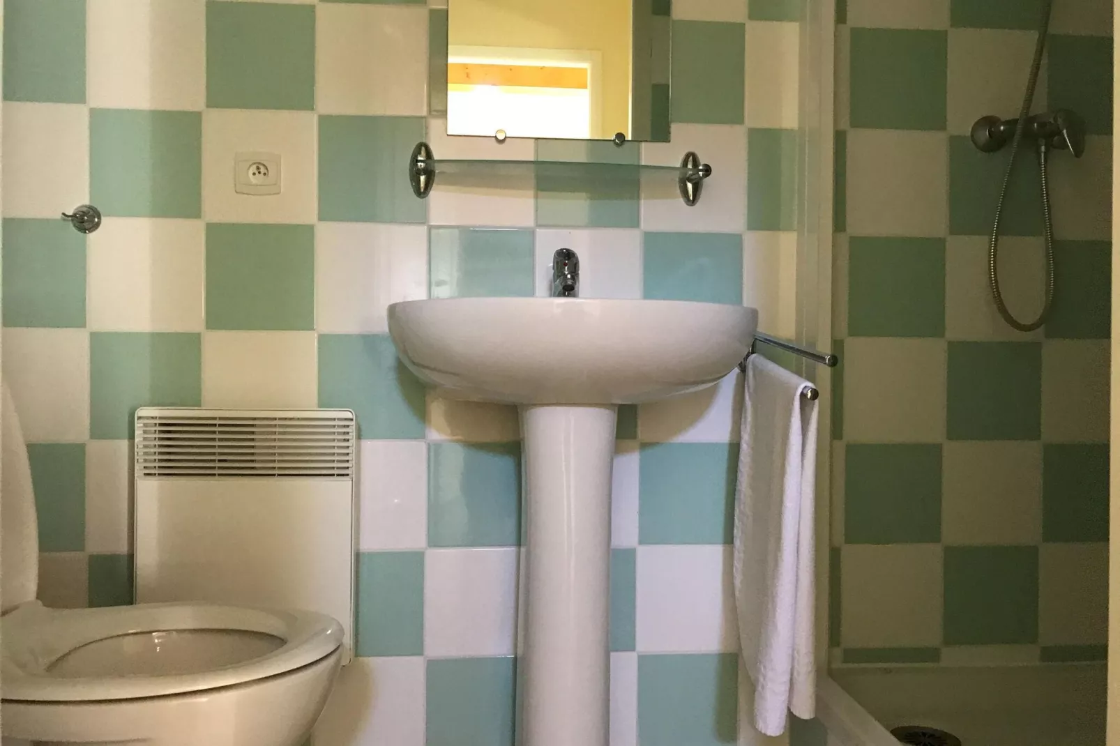 Les Forges 2 Rooms 84-Badezimmer