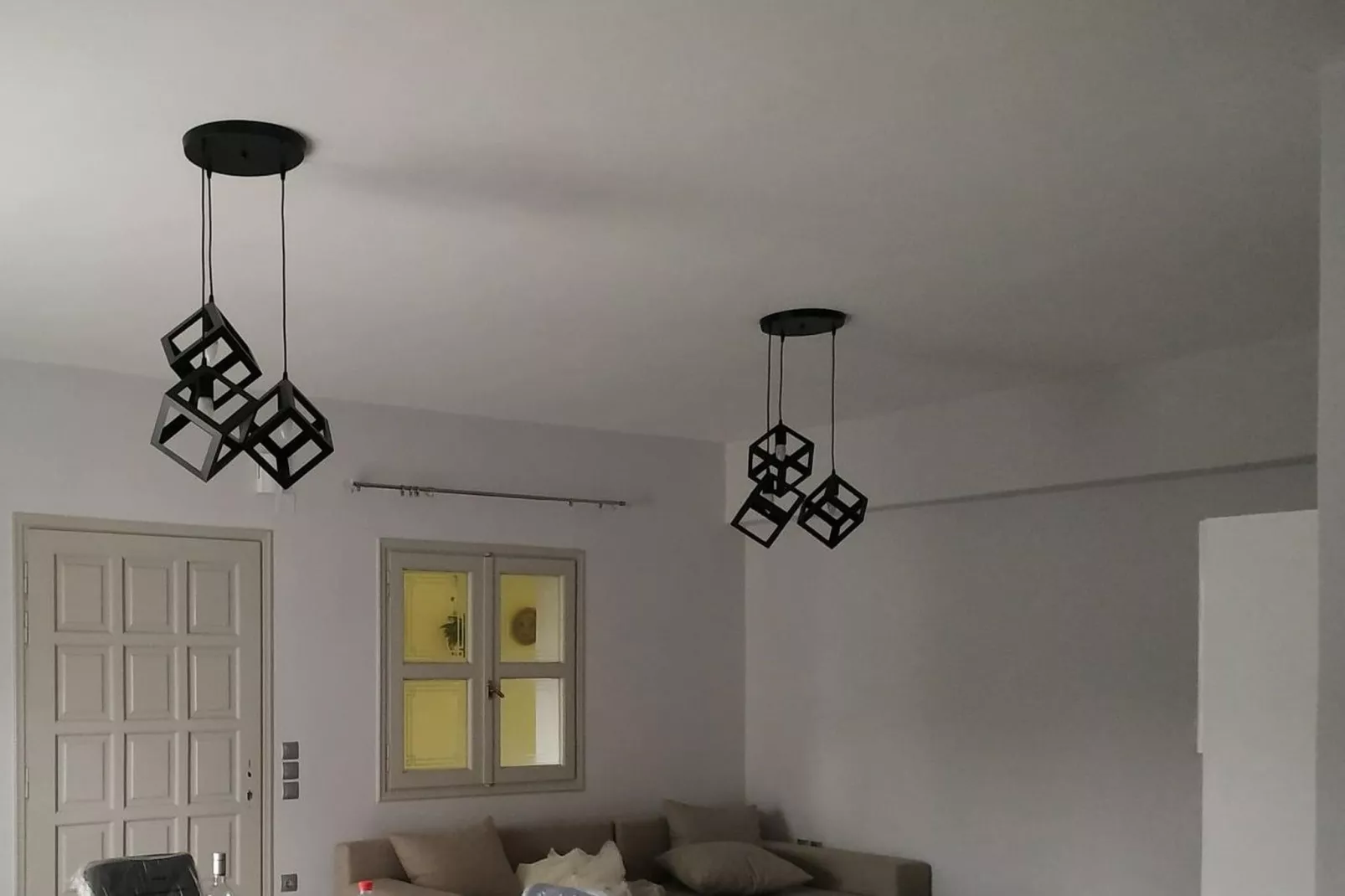 Anna-Marias's House-Salon