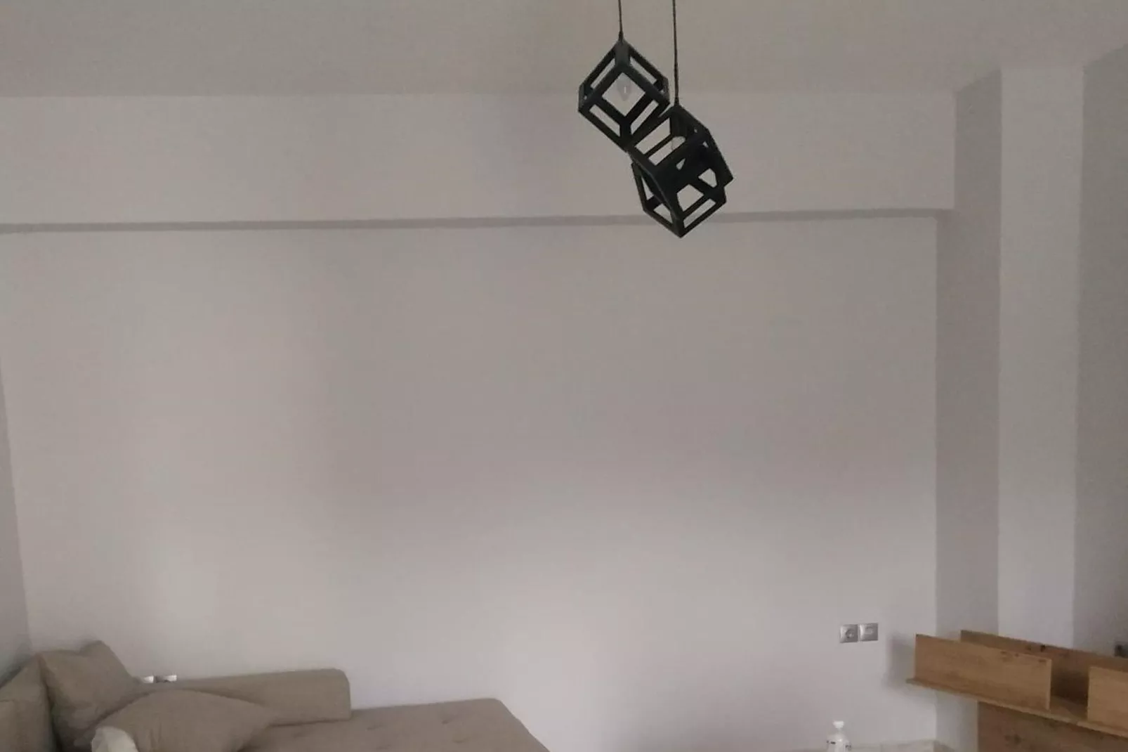 Anna-Marias's House-Salon
