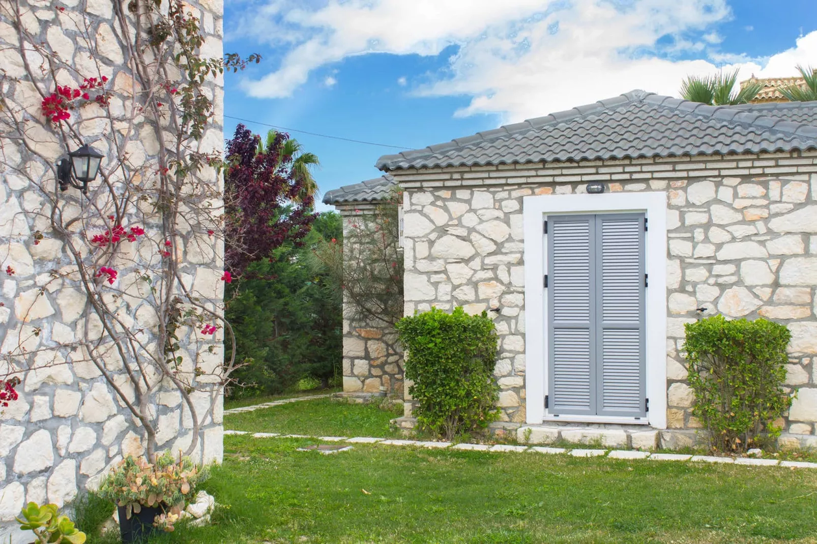 Harmony Villa 1 - 6 pax-Exterior summer
