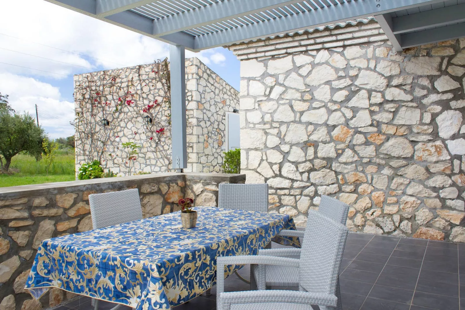 Harmony Villa 1 - 6 pax-Exterior summer
