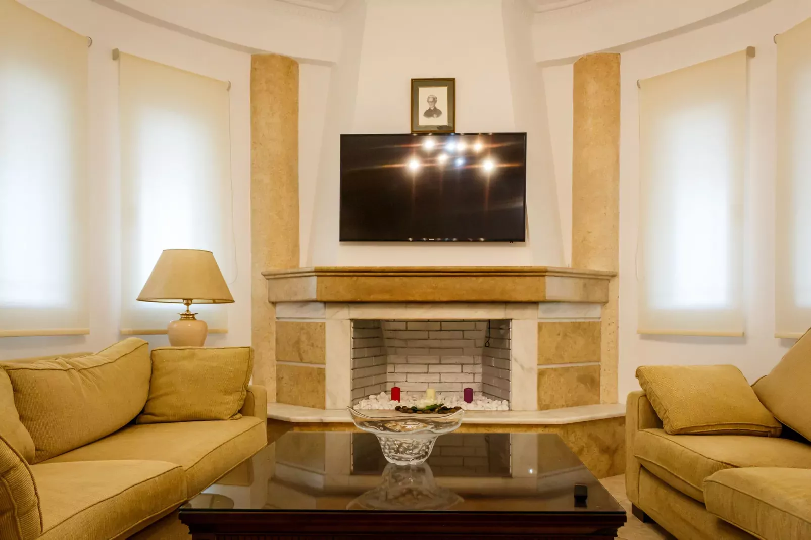 Buena Vista Villa-Salon