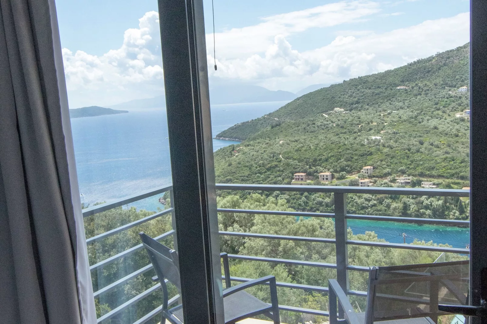 Villa Krystle-View summer