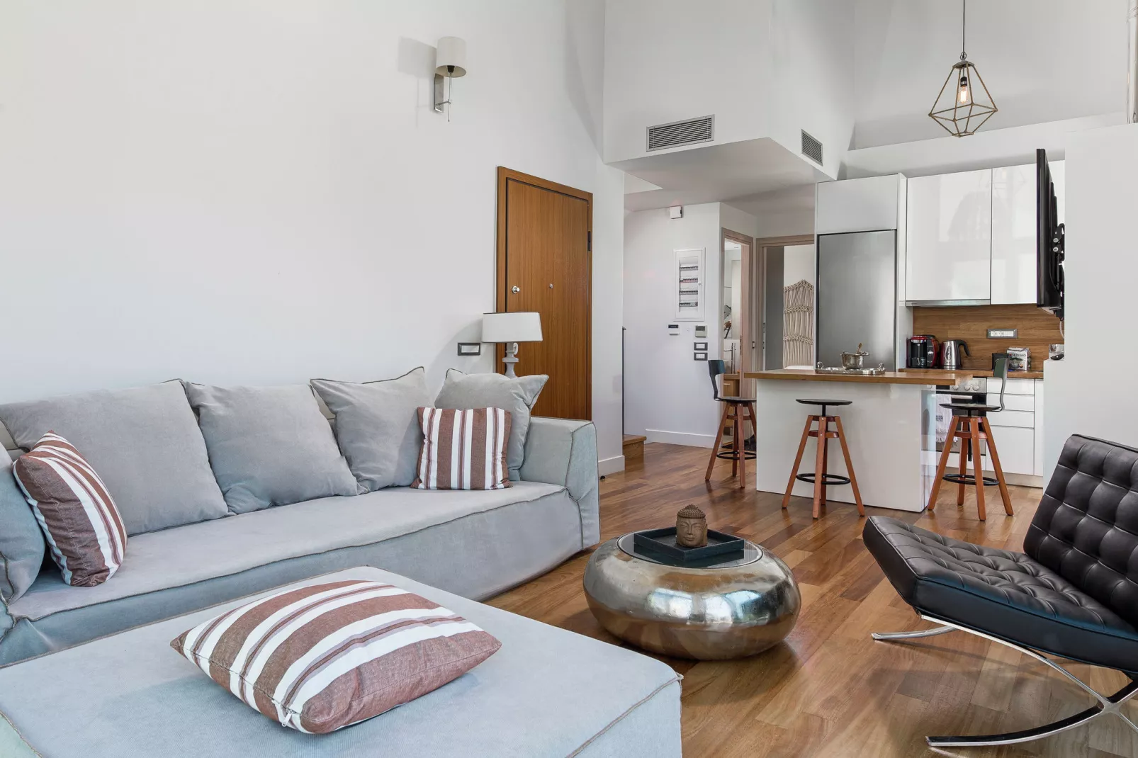 Villa Krystle-Living room