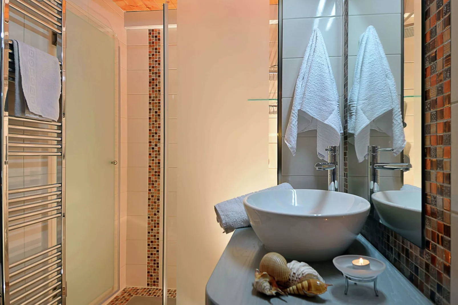 Fundana Family Apartment-Bathroom
