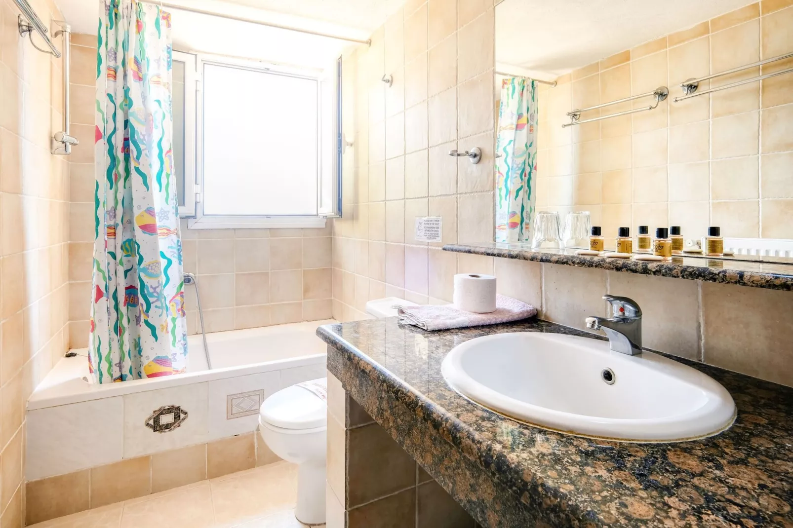Fundana Suite-Bathroom