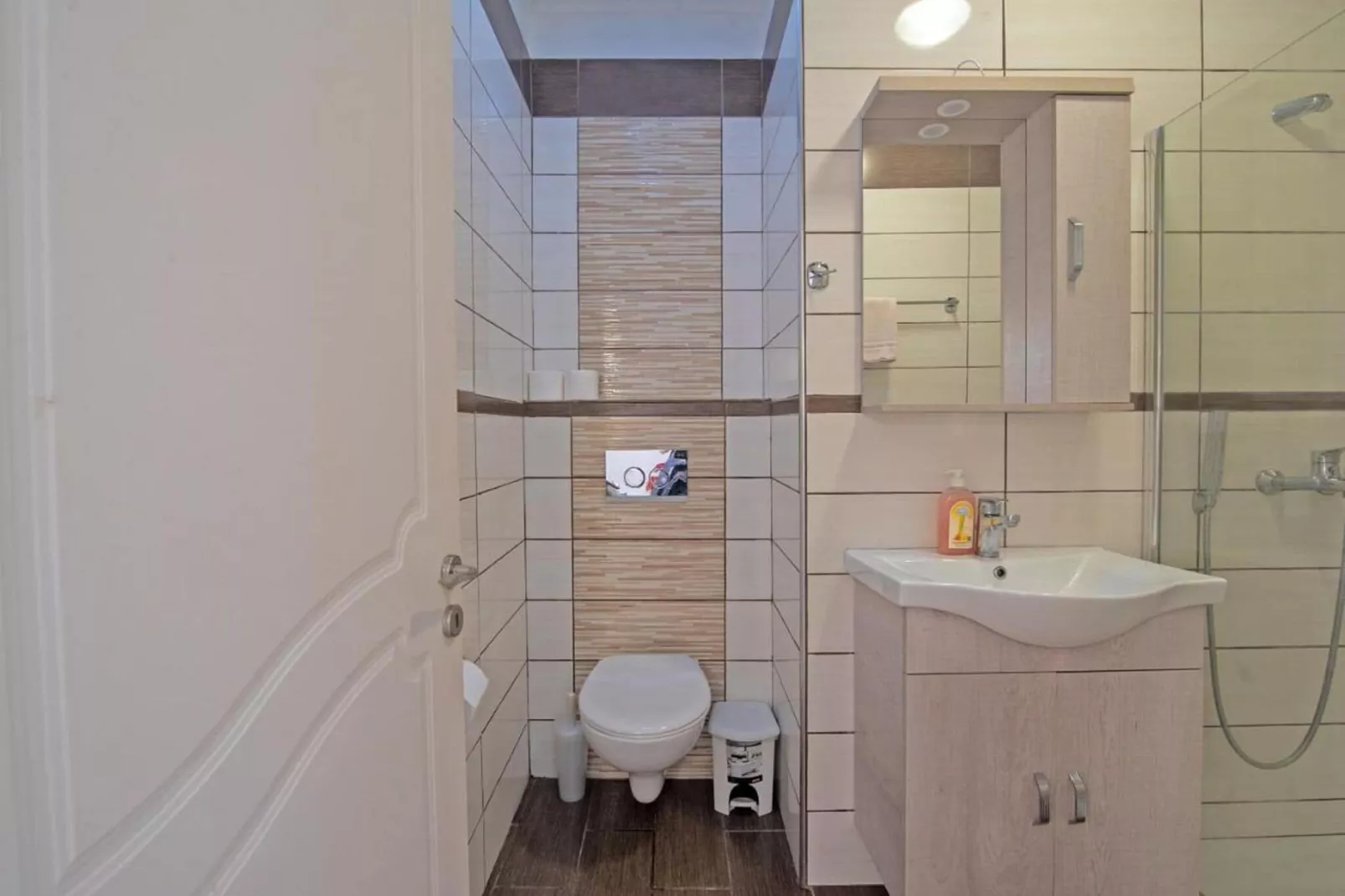 Andromaches Apartments Studio for 2-Bathroom