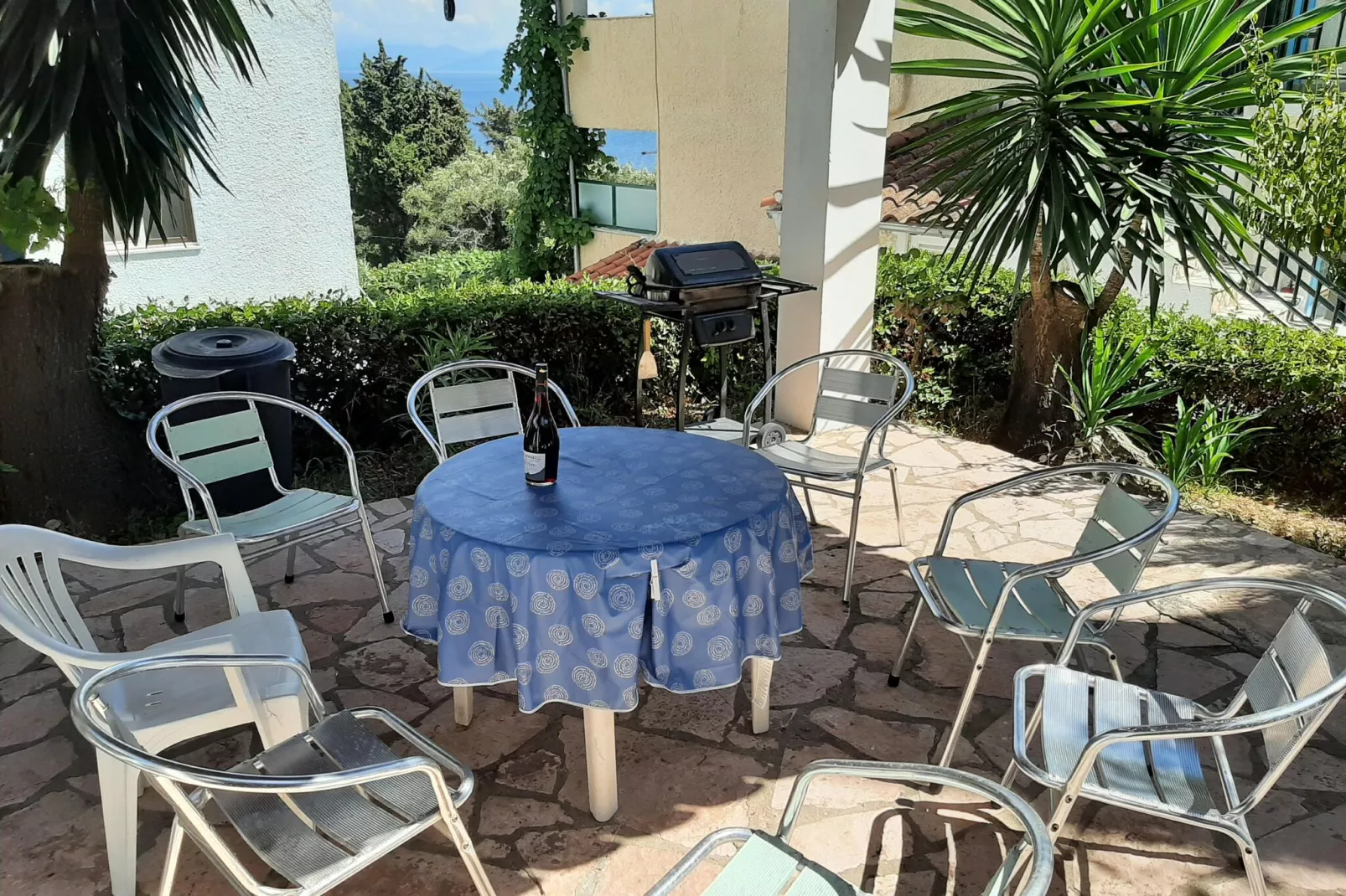 Andromaches Apartments Superior Double Studio-Park facilities