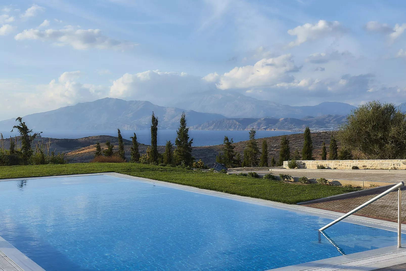 Orelia Cretan Apartment I-Aussicht Sommer
