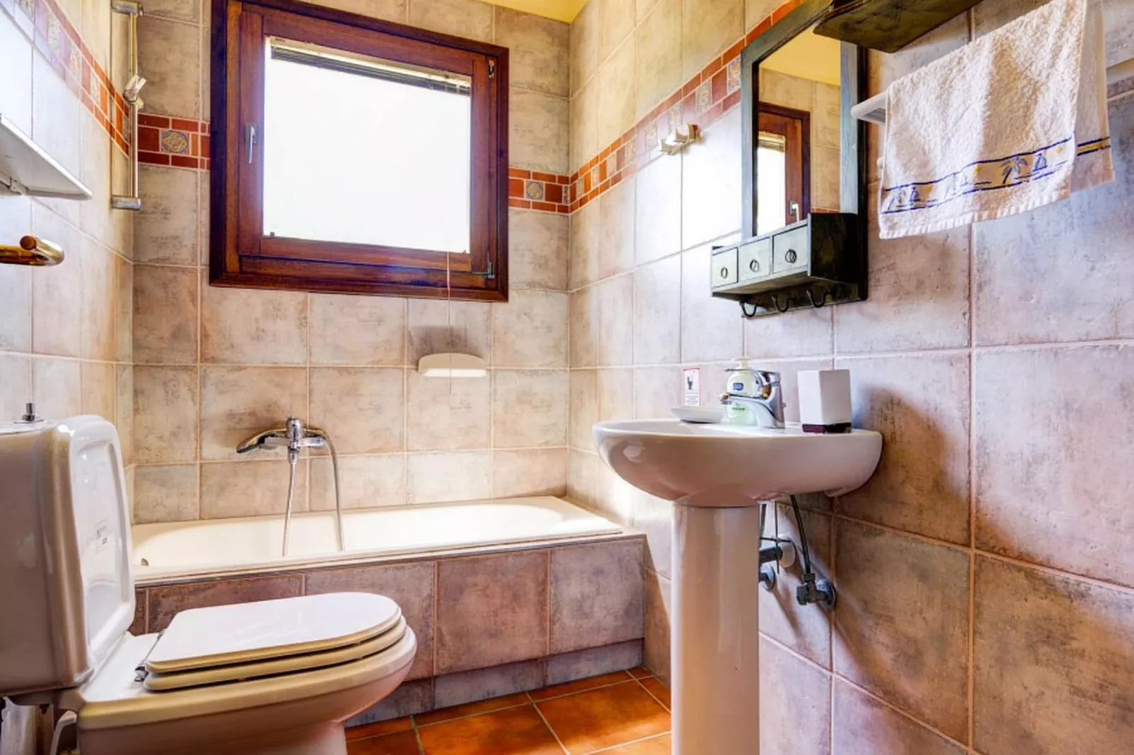 Villa Despoina-Bathroom