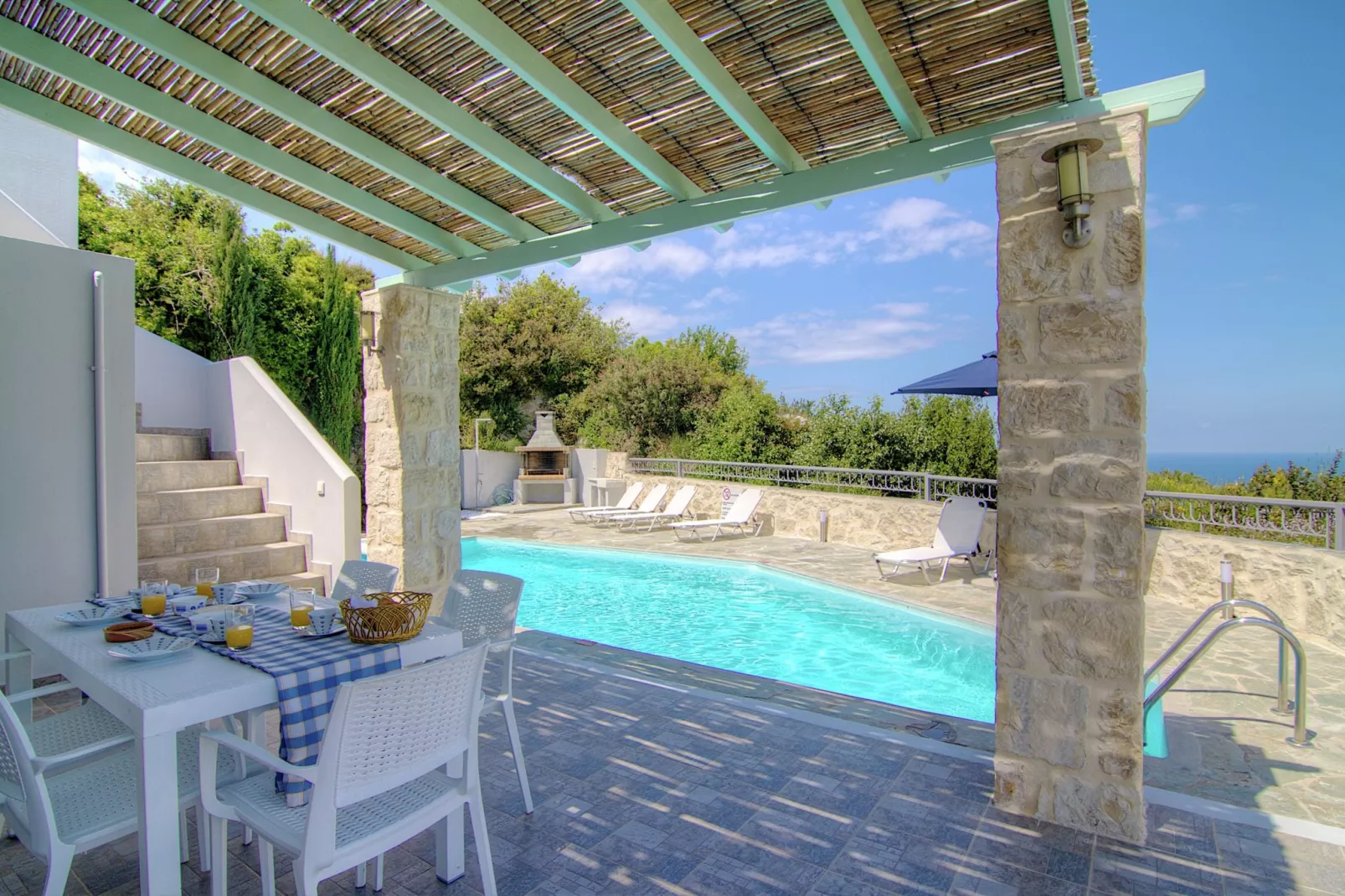 Villa Ikaros-Gardens summer