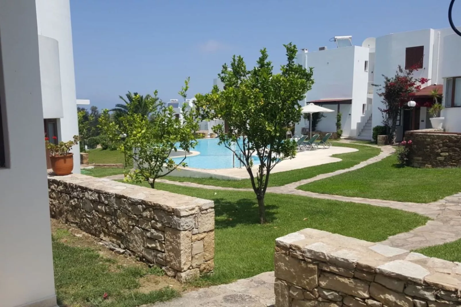 Villa Bougainville-Exterior summer
