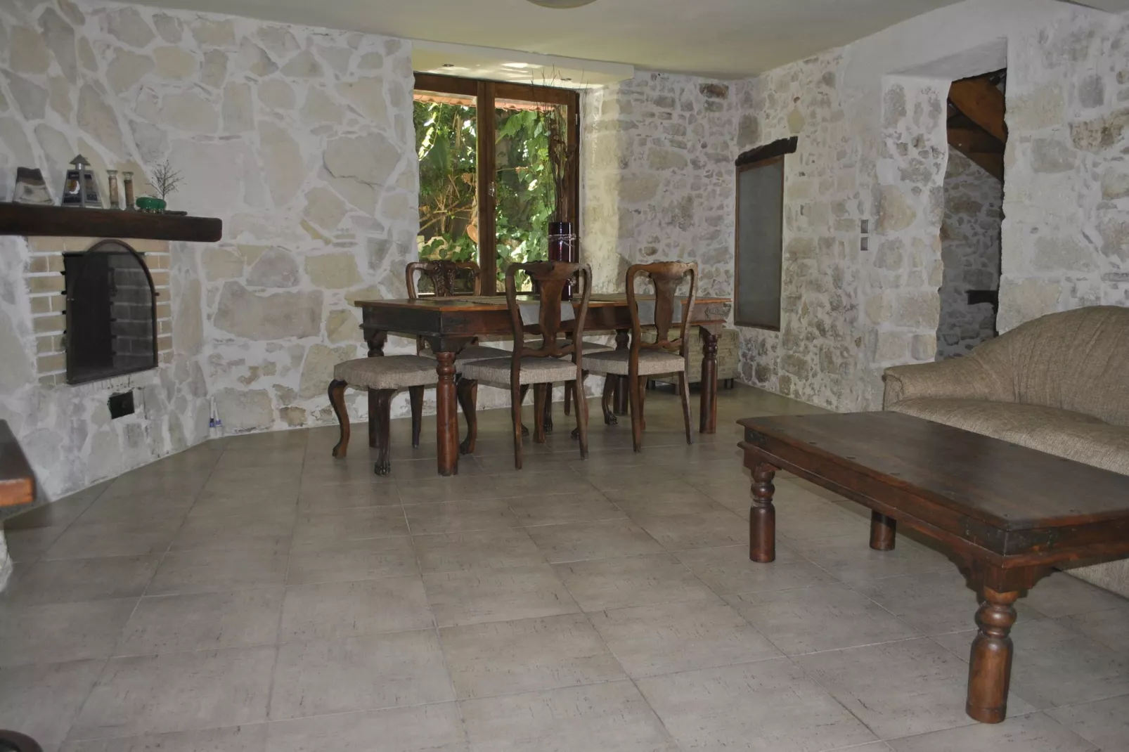 Villa Kostas-Living room