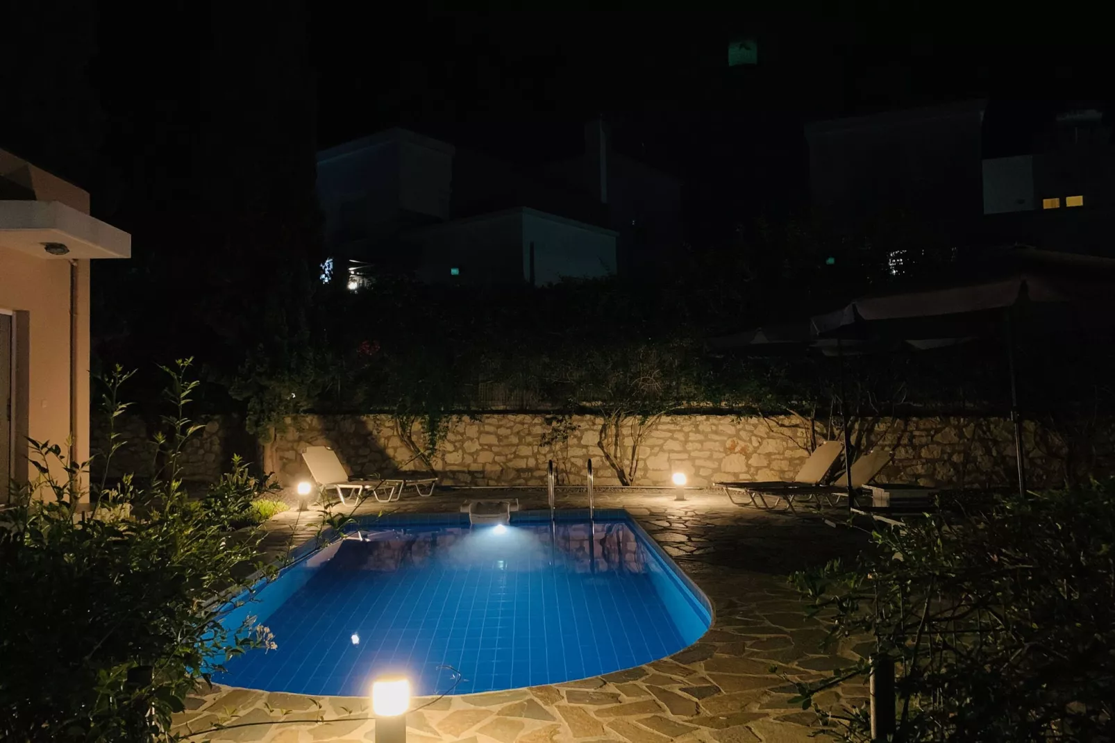 Villa in Loutra-Pool