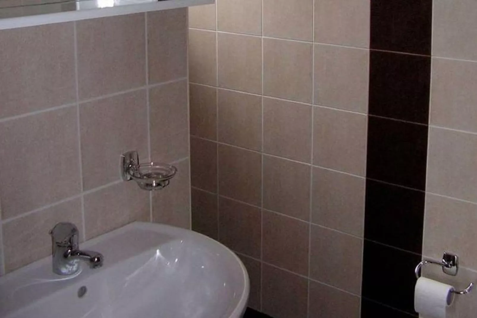 Villa in Loutra-Bathroom