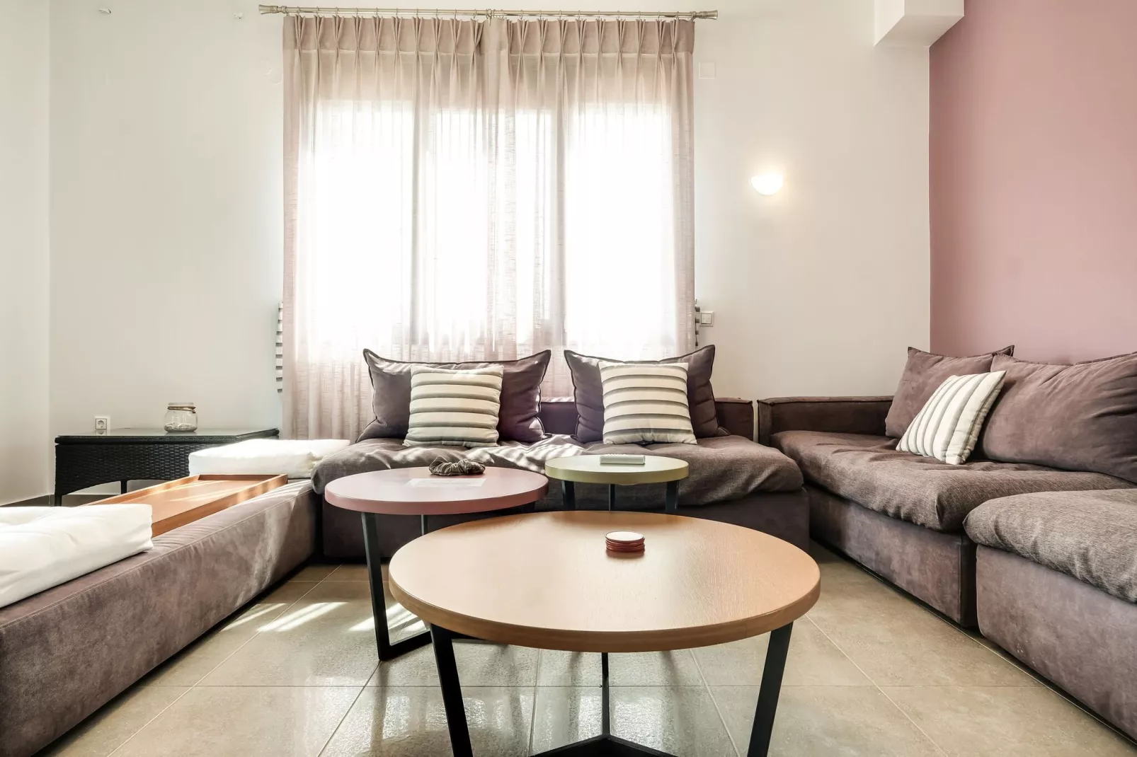 Villa Kalli-Living room