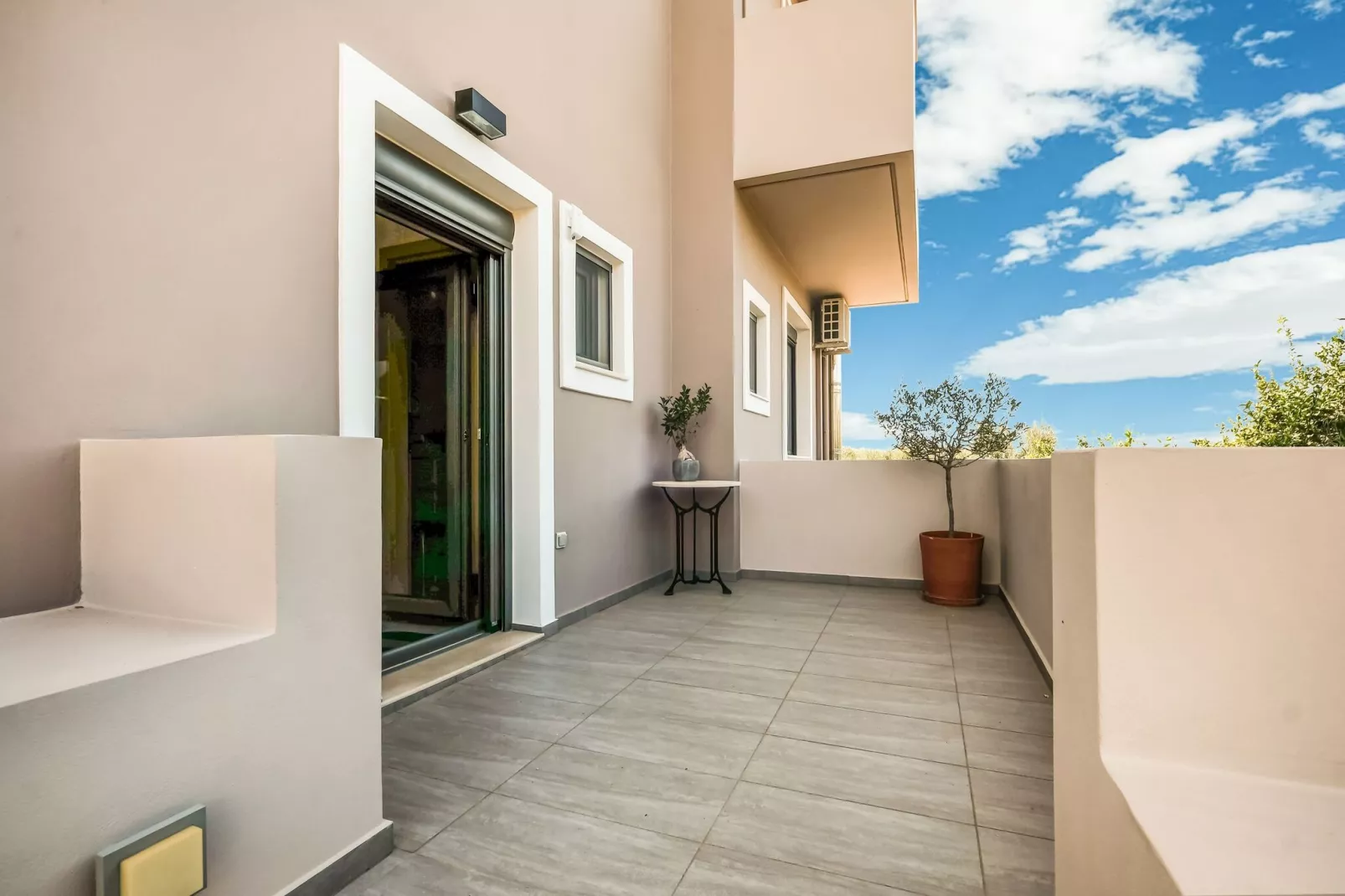 Villa Kalli-Terrace balcony