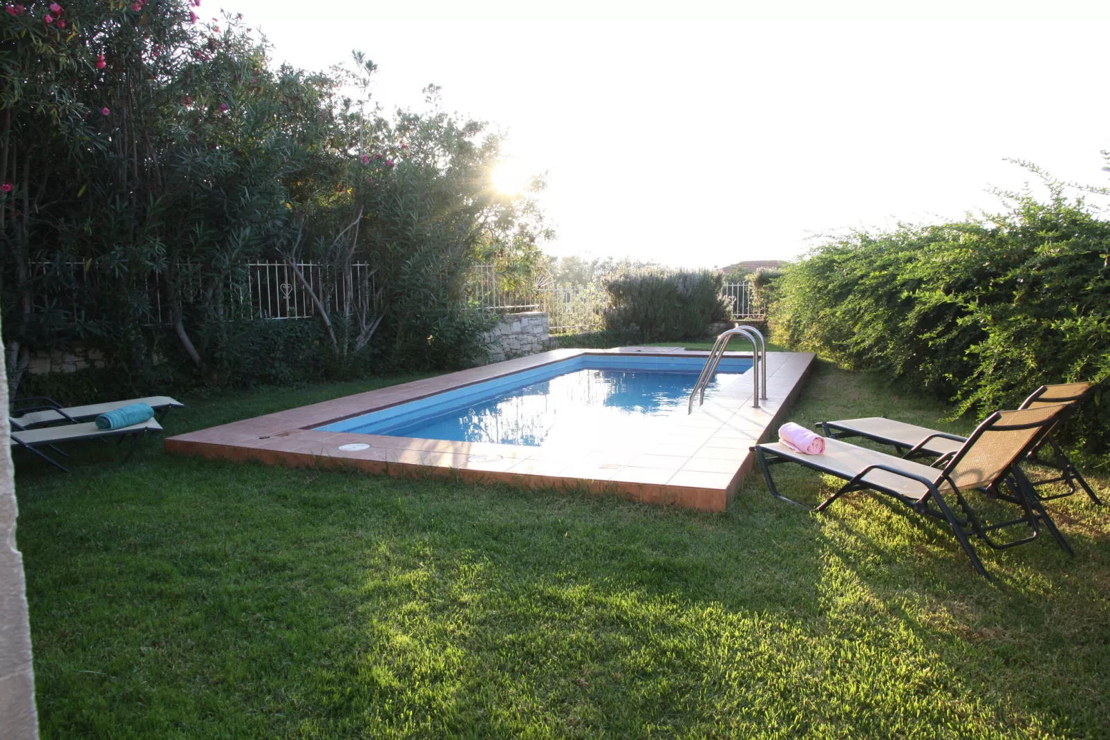 Villa Cocoon-Exterior summer