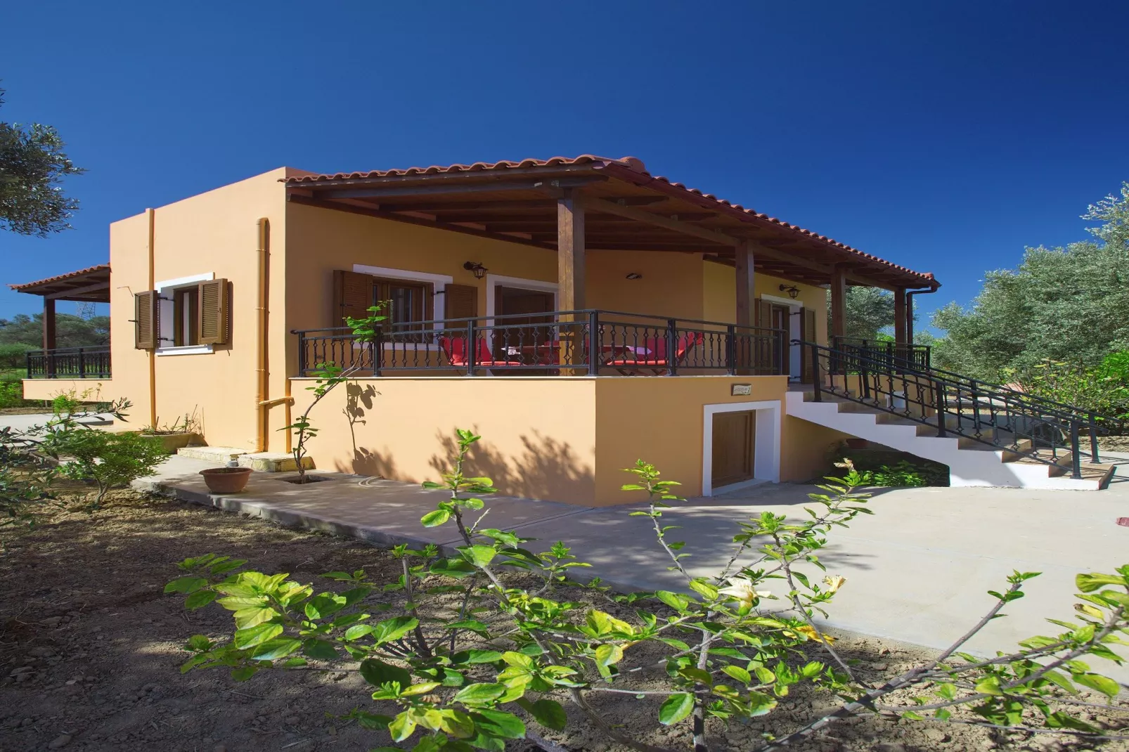 Villa Afroditi-Exterior summer