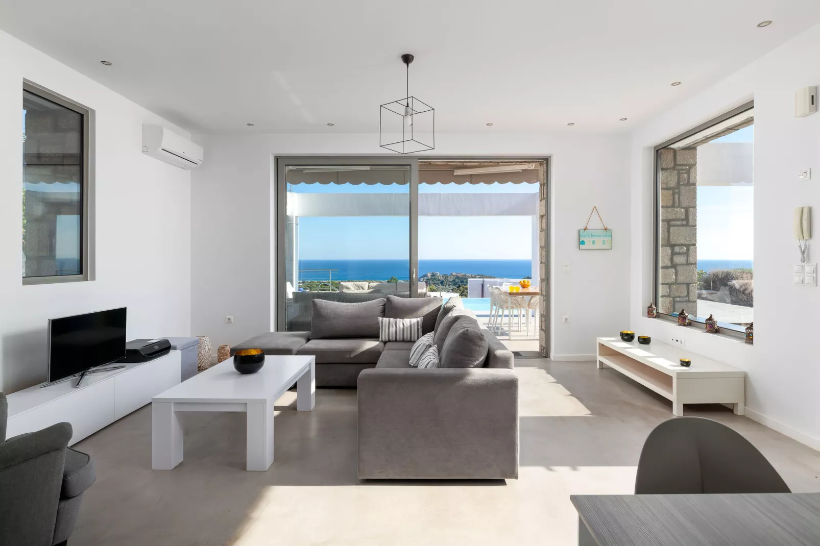 Villa Hera-Living room