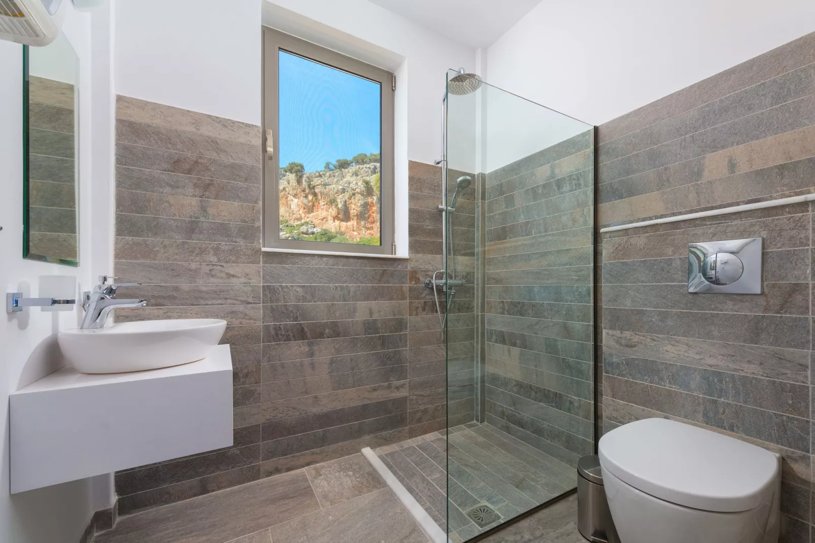 Villa Canyon View-Bathroom