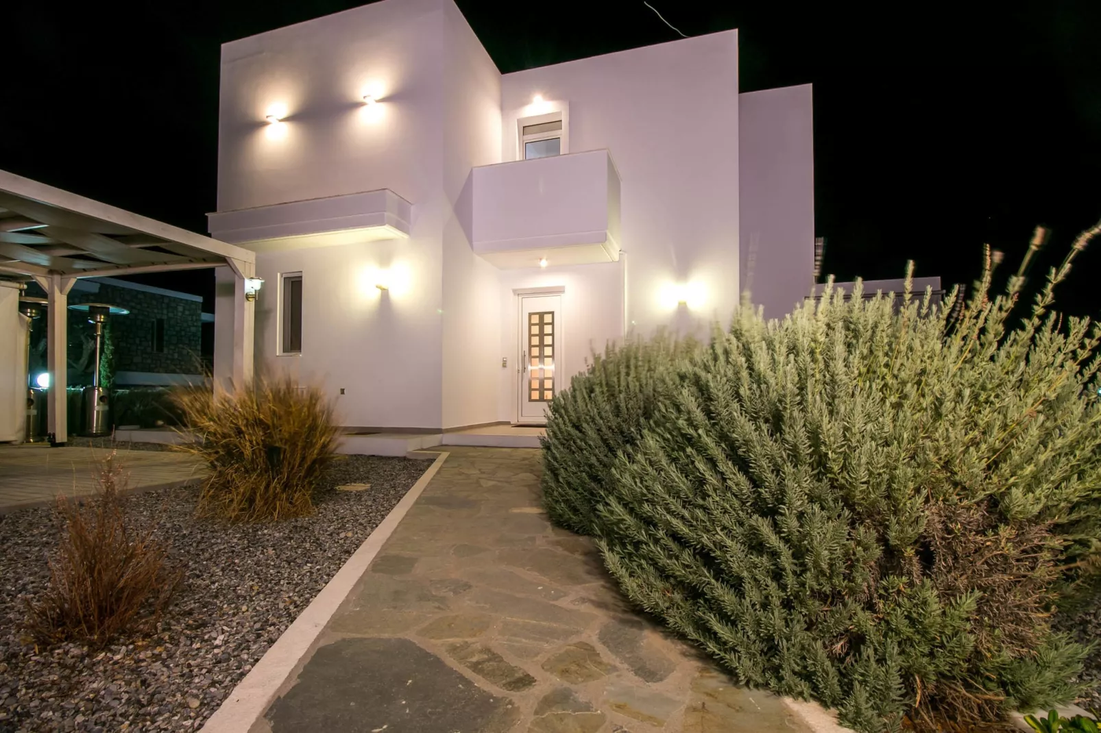 Villa White Lady-Außenbereich Sommer