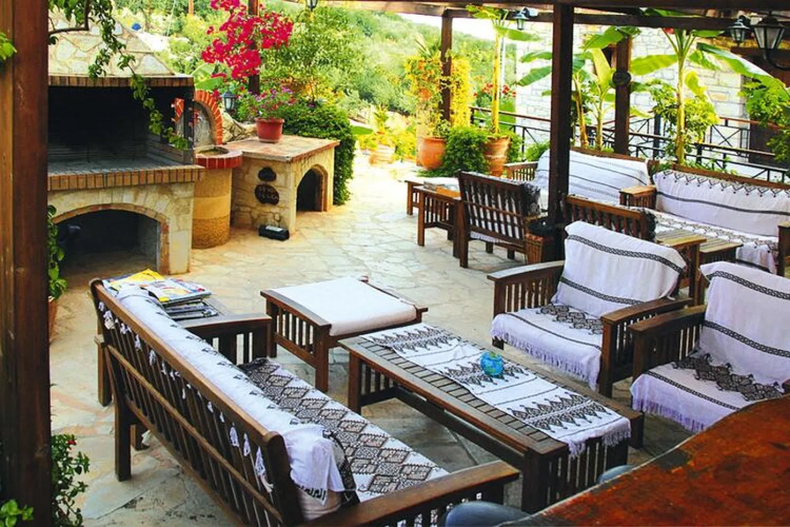 Holiday homes Stone Village Bali - Large Maisonette on two levels 45 qm-Large with halfboard-Living room