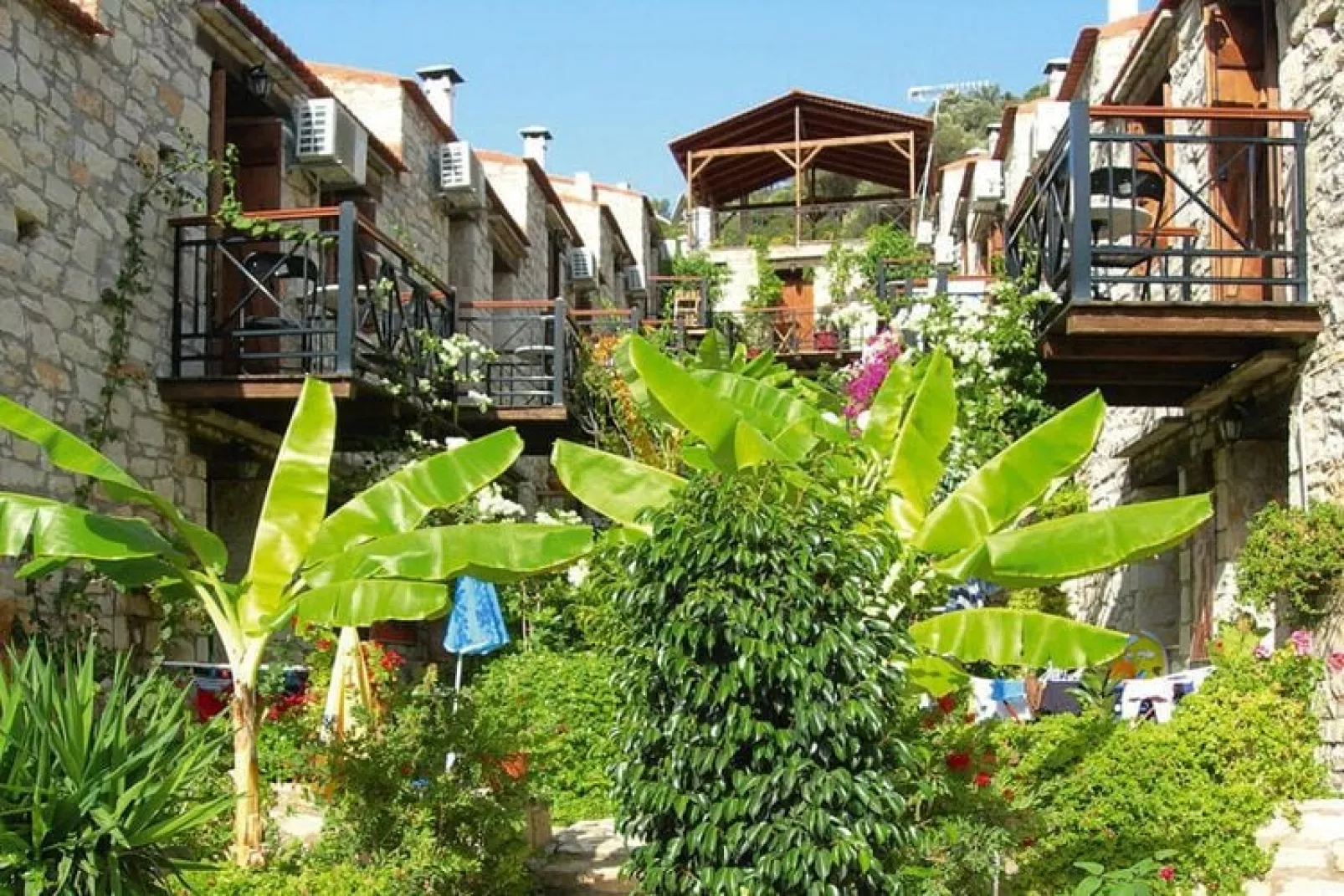 Holiday homes Stone Village Bali - Large Maisonette on two levels 45 qm-Large with halfboard-Gardens summer