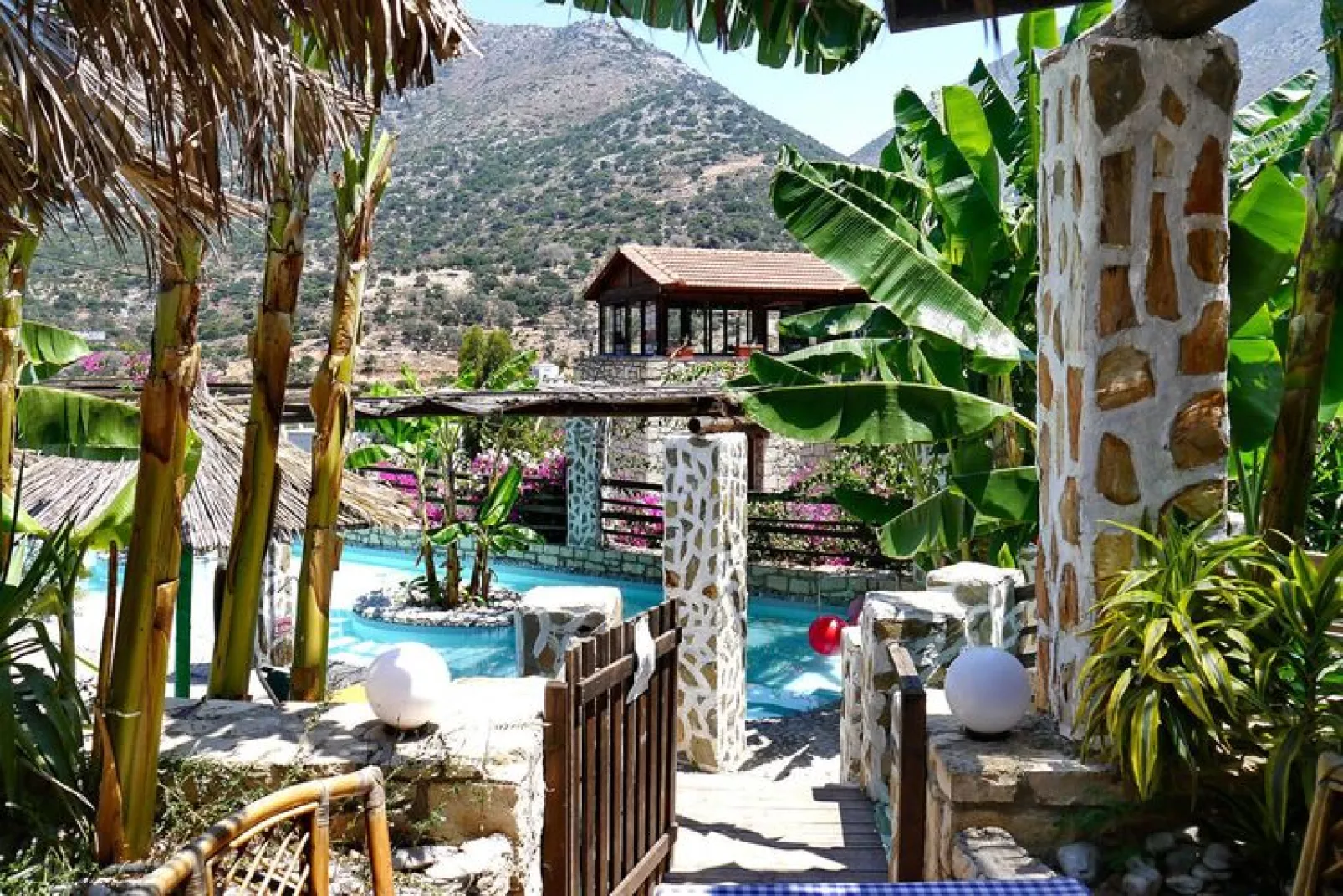 Holiday homes Stone Village Bali - Studio with halfboard