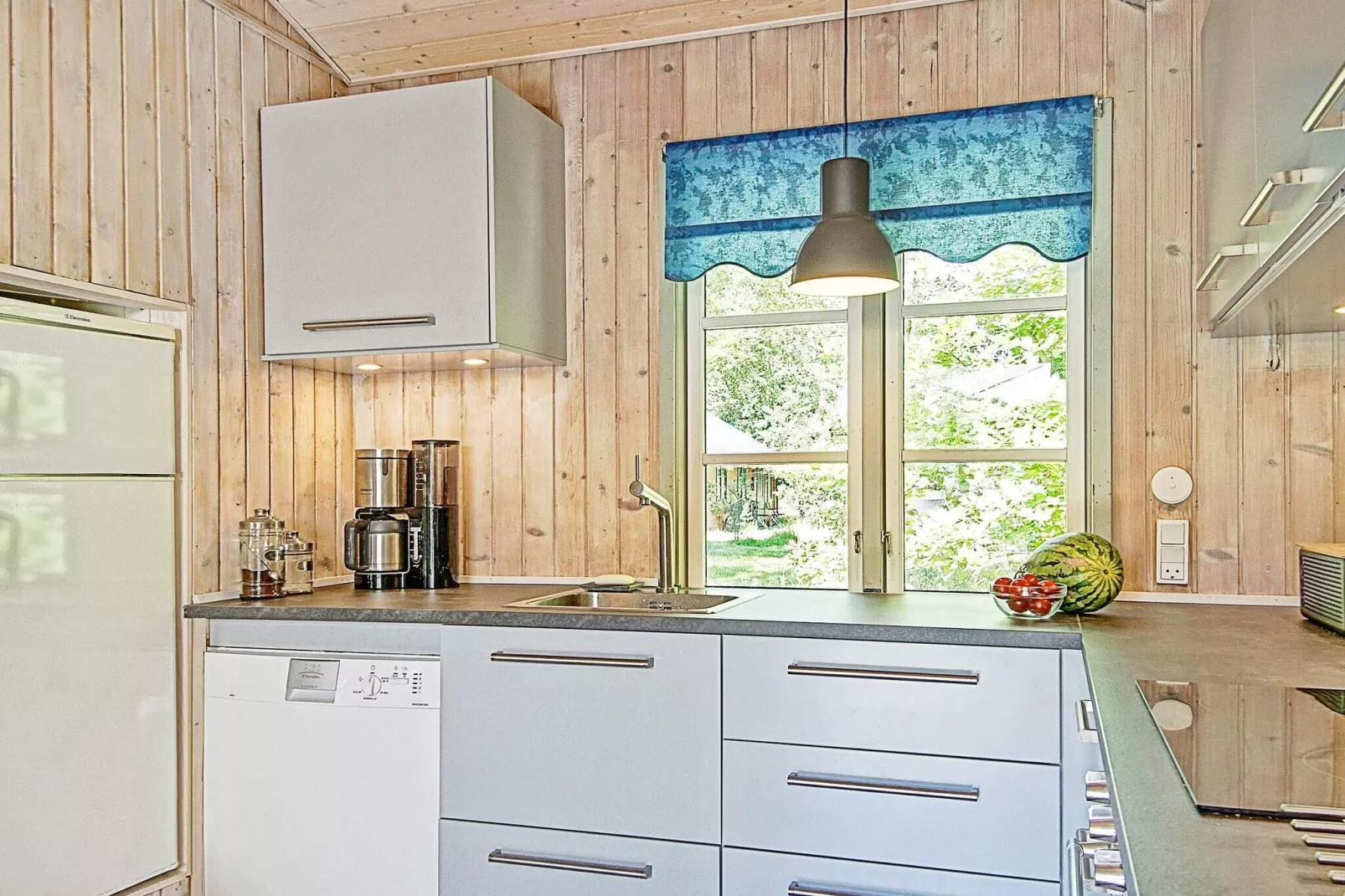 DUEODDE FERIEBY-Indoor