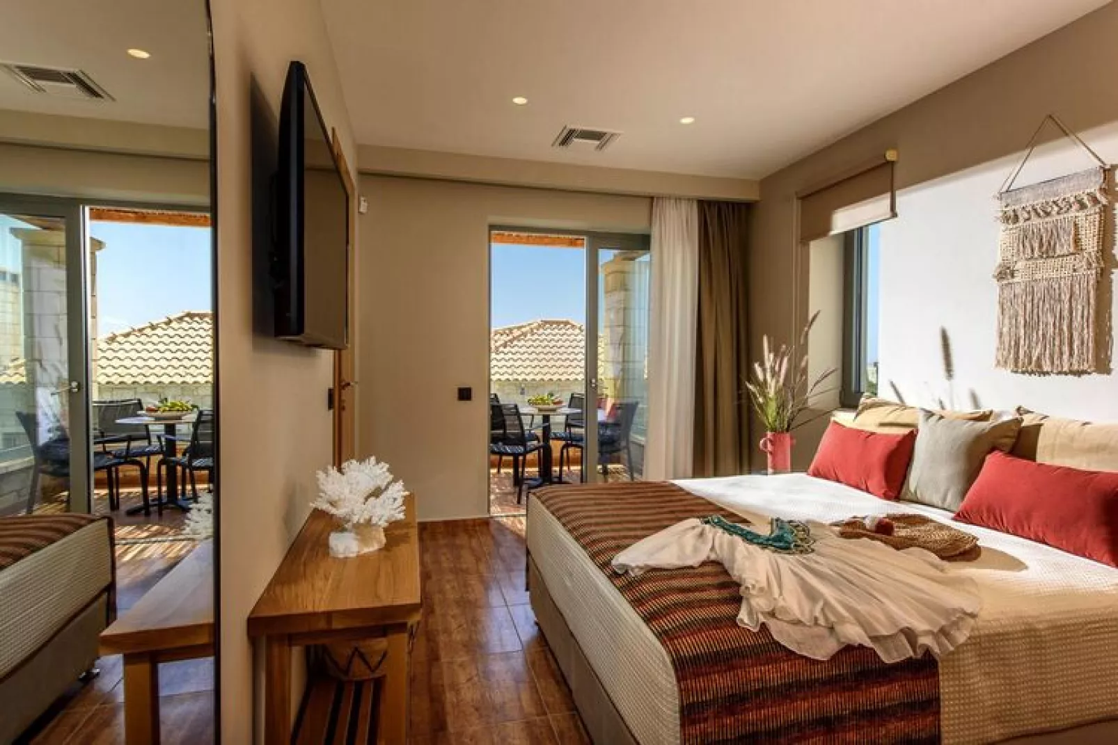 Caldera Theros Villas Chersonissos-3-bedroom villa with private pool-Living room