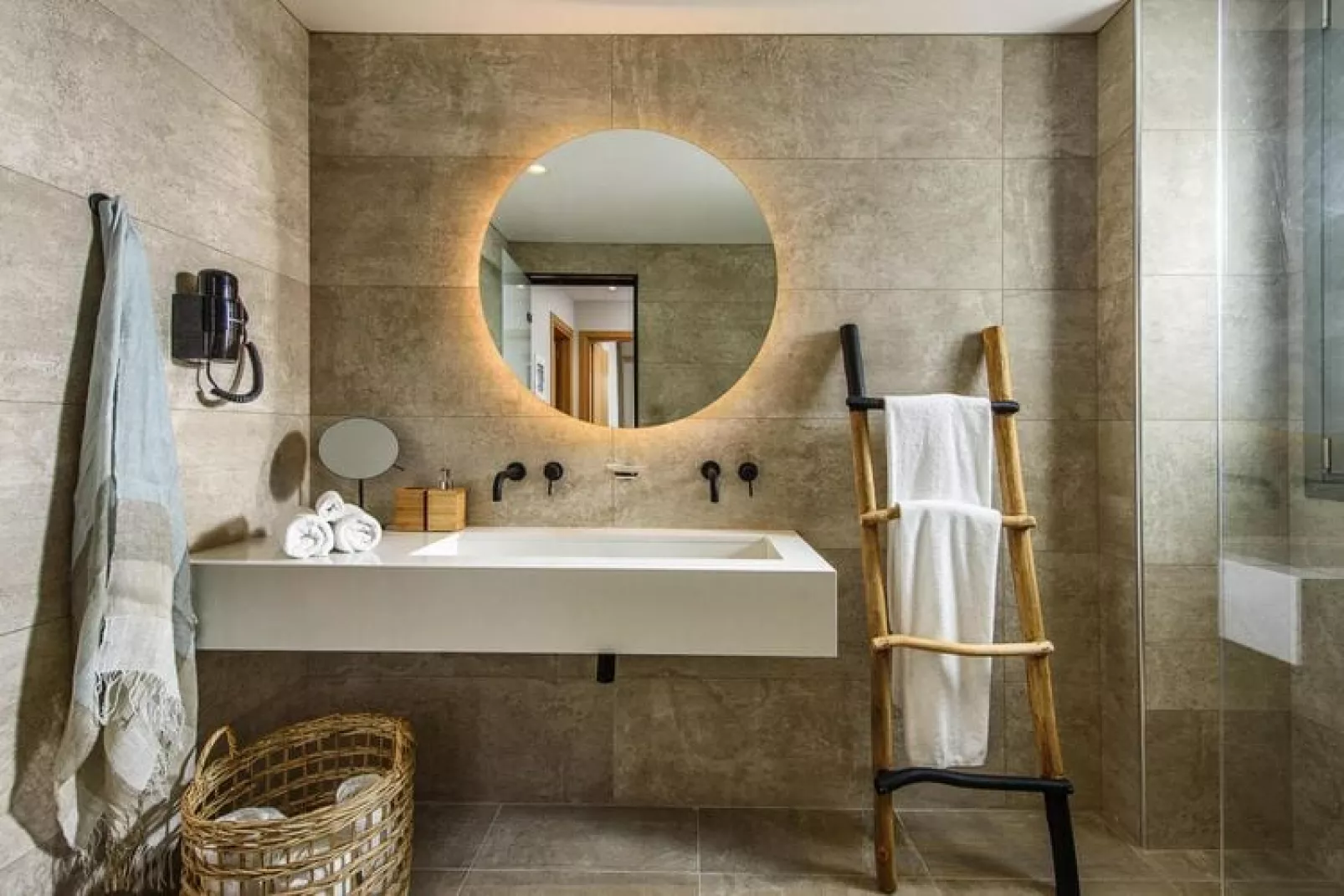 Caldera Theros Villas Chersonissos-3-bedroom villa with private pool-Bathroom