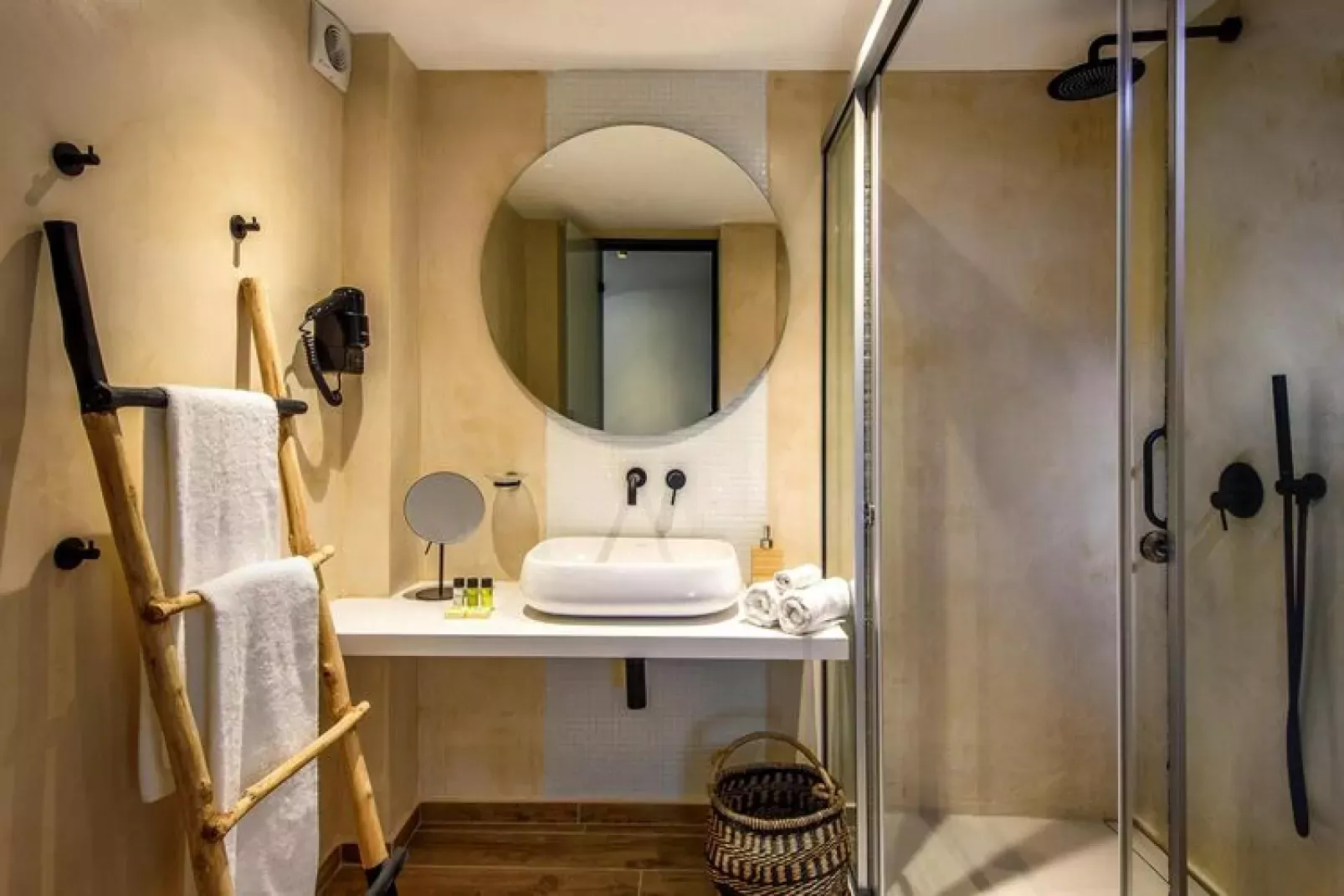 Caldera Theros Villas Chersonissos-3-bedroom villa with private pool-Bathroom