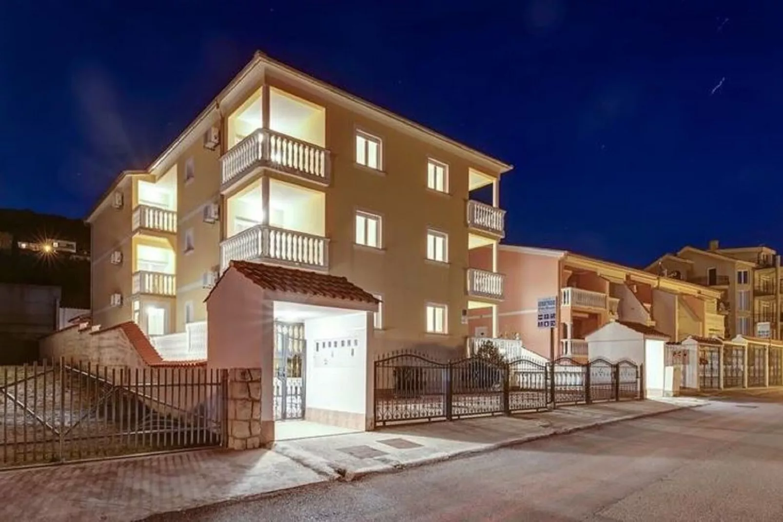 Villa Oleandar 3-Exterior summer