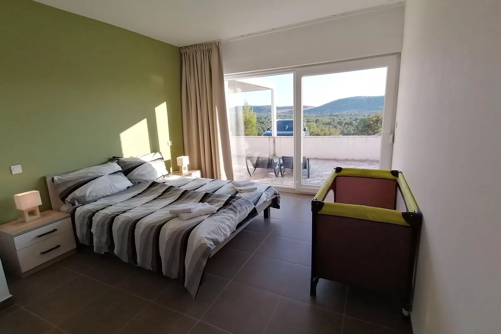 Vrulje-Bedroom