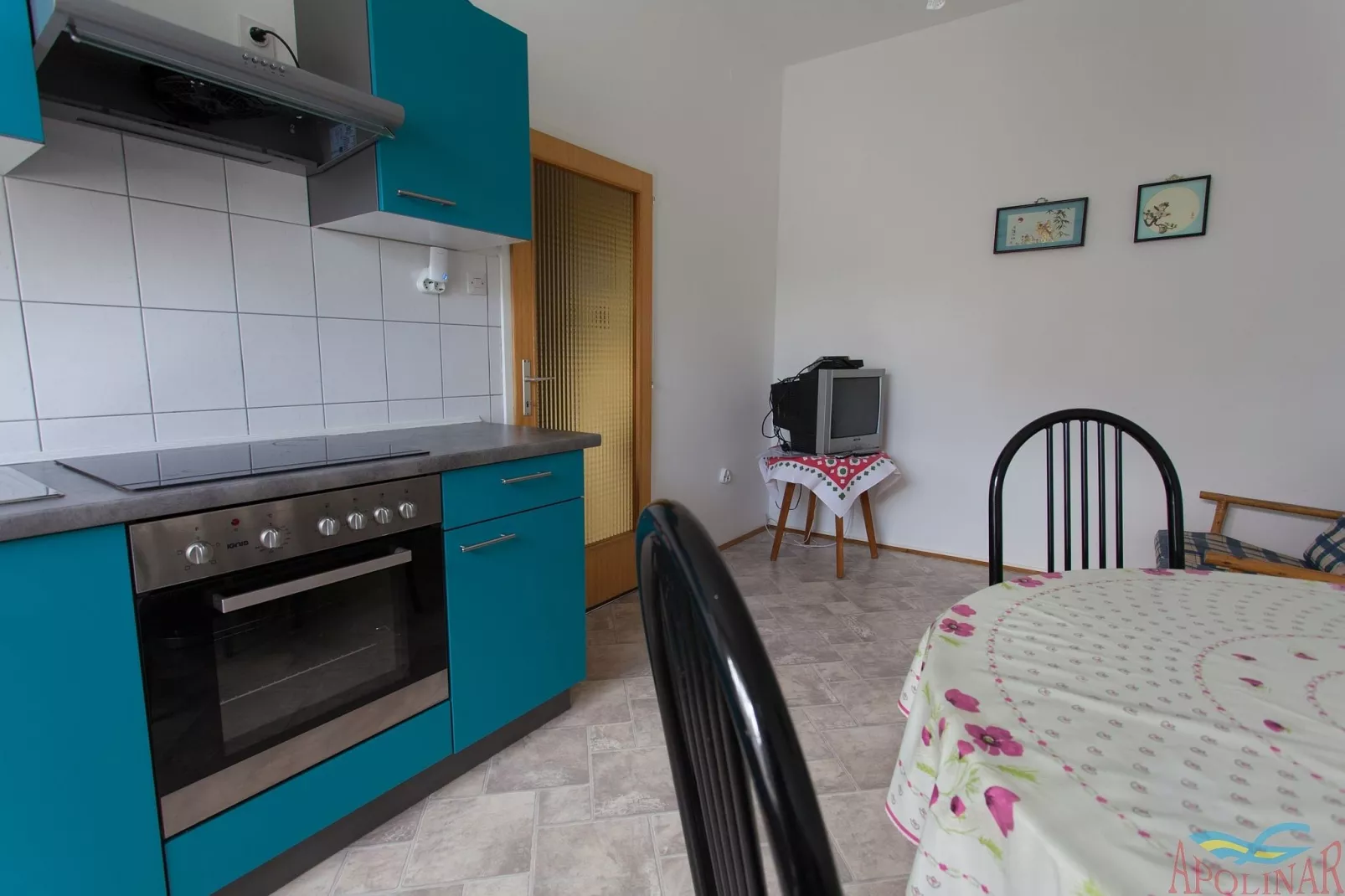 Apartment Soic-Kitchen