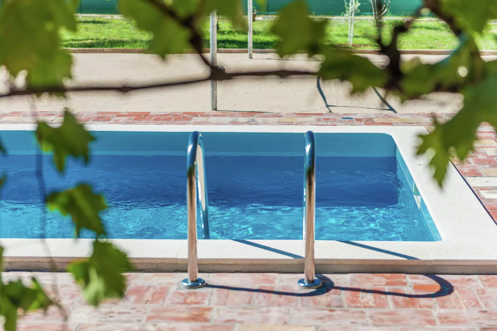 Holiday home Sestan-Piscine