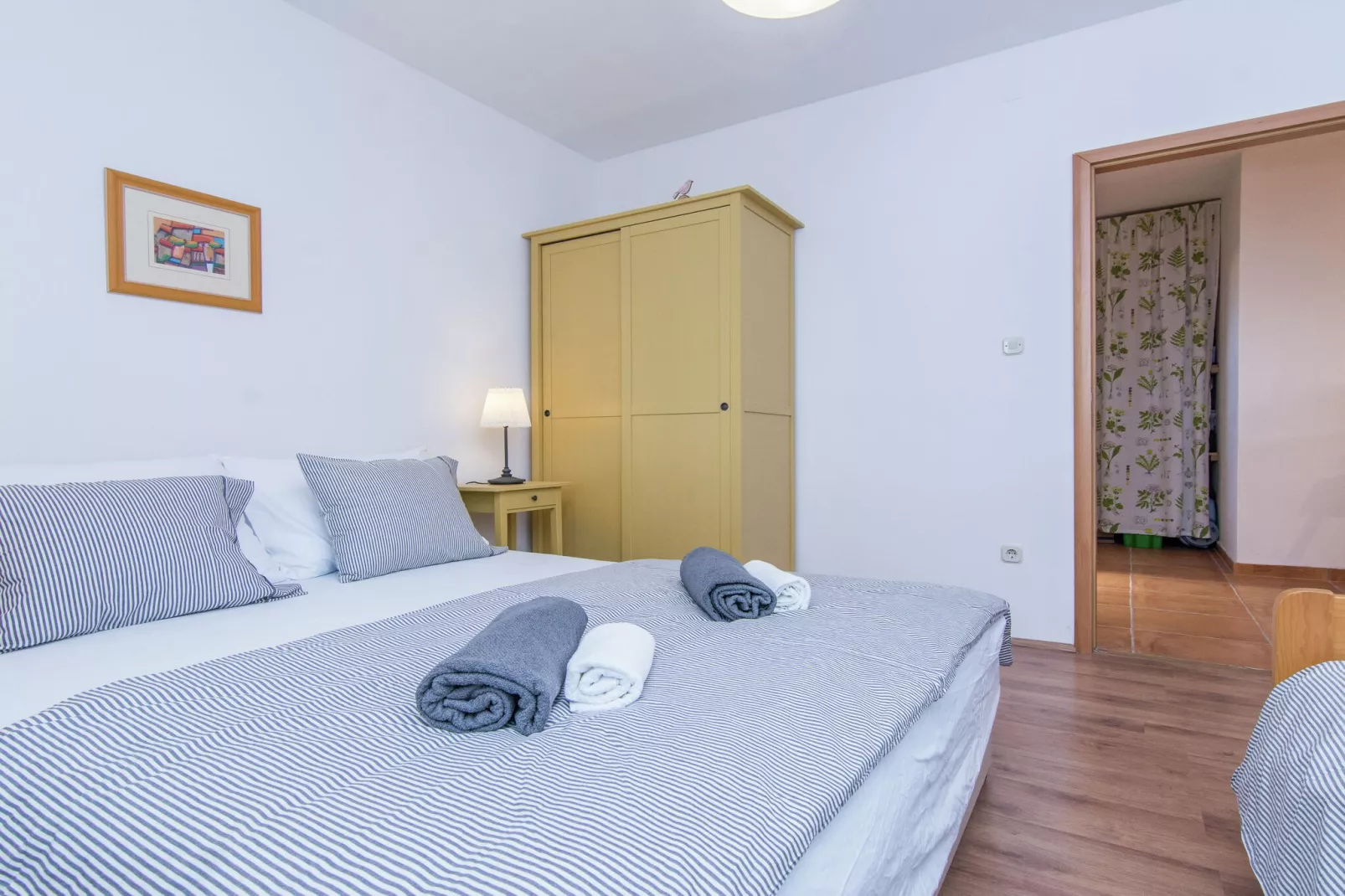 Holiday home Sestan-Chambre