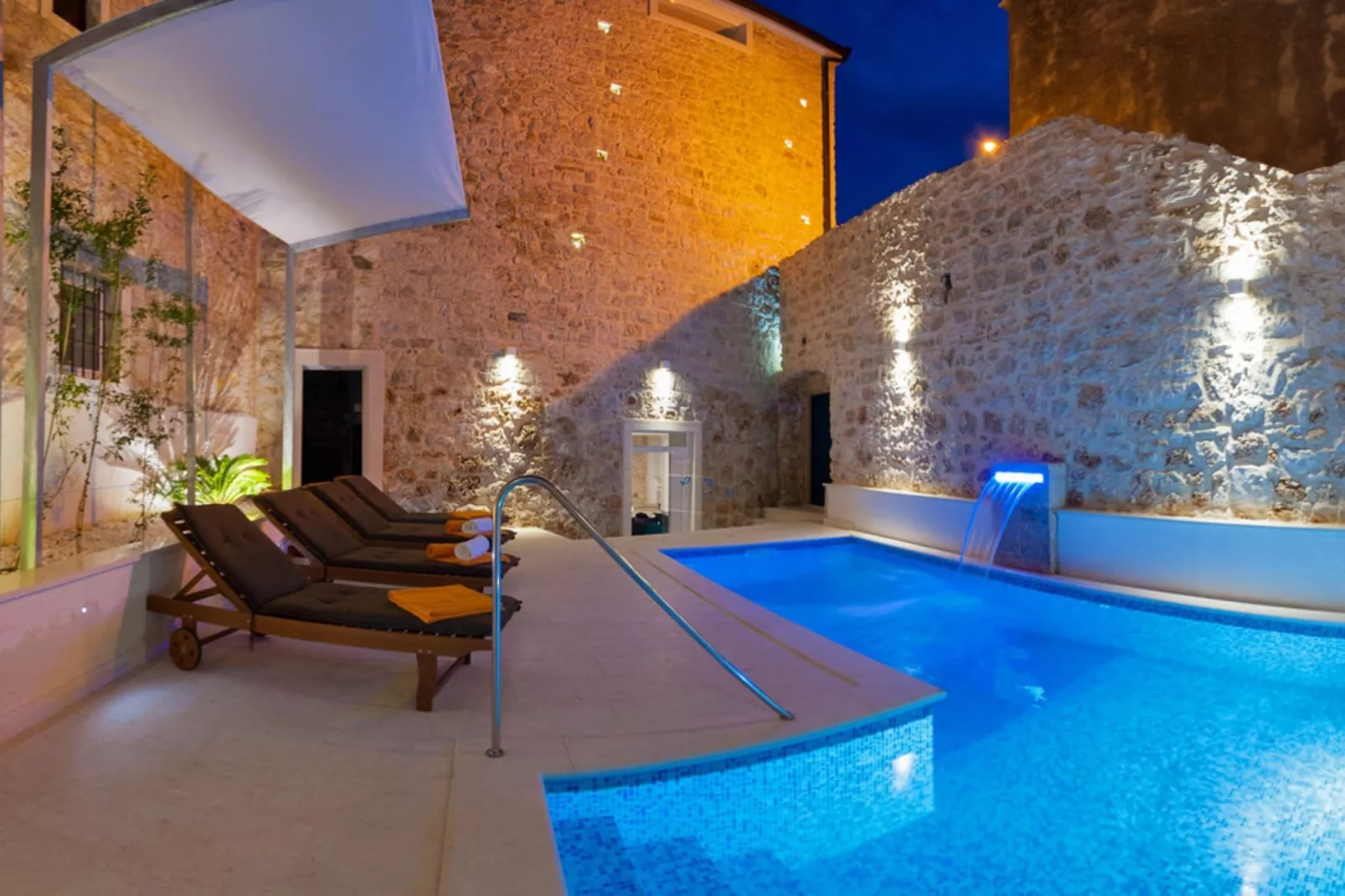 Villa Majestic-Schwimmbad