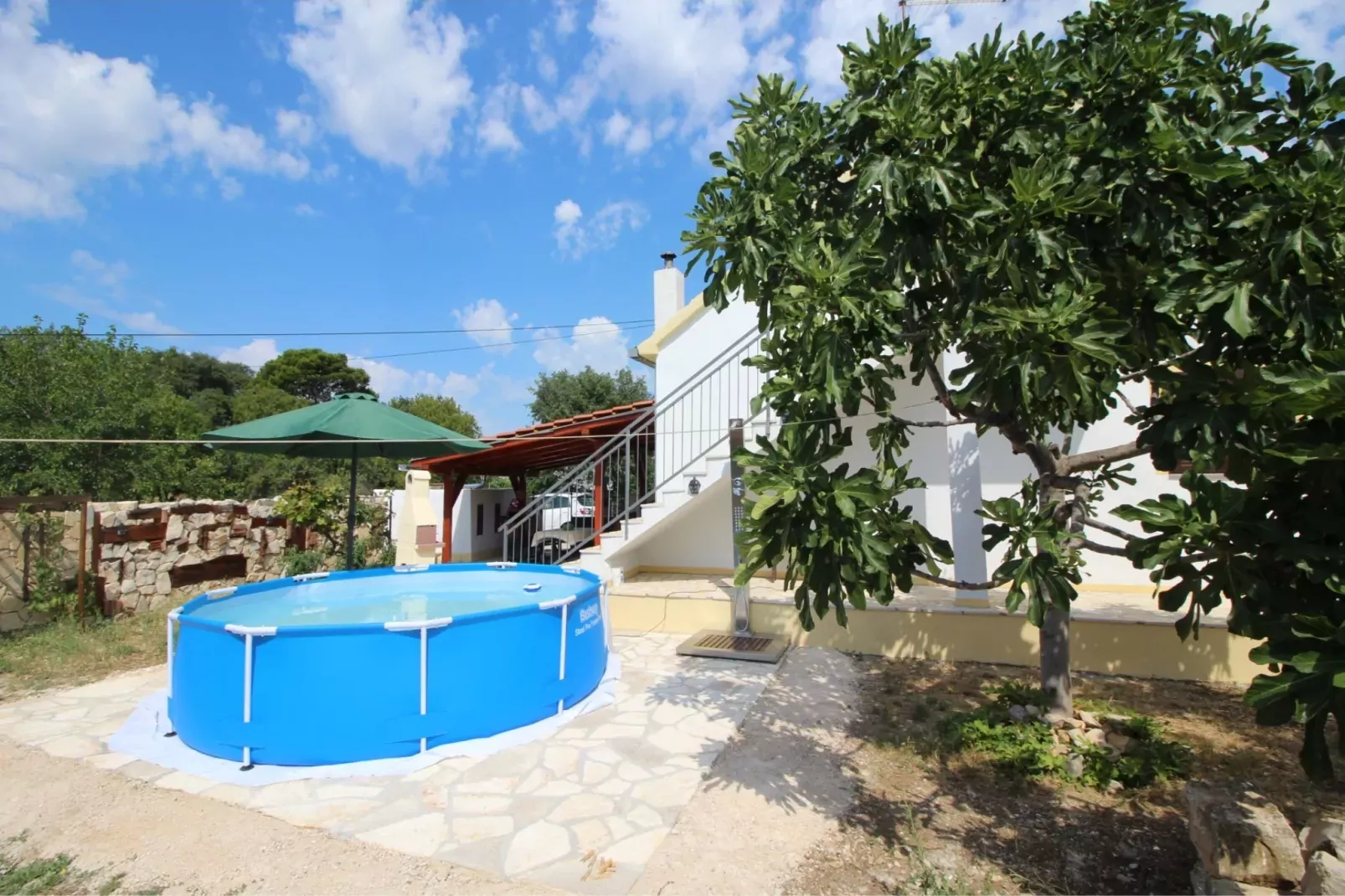 poolofhouse