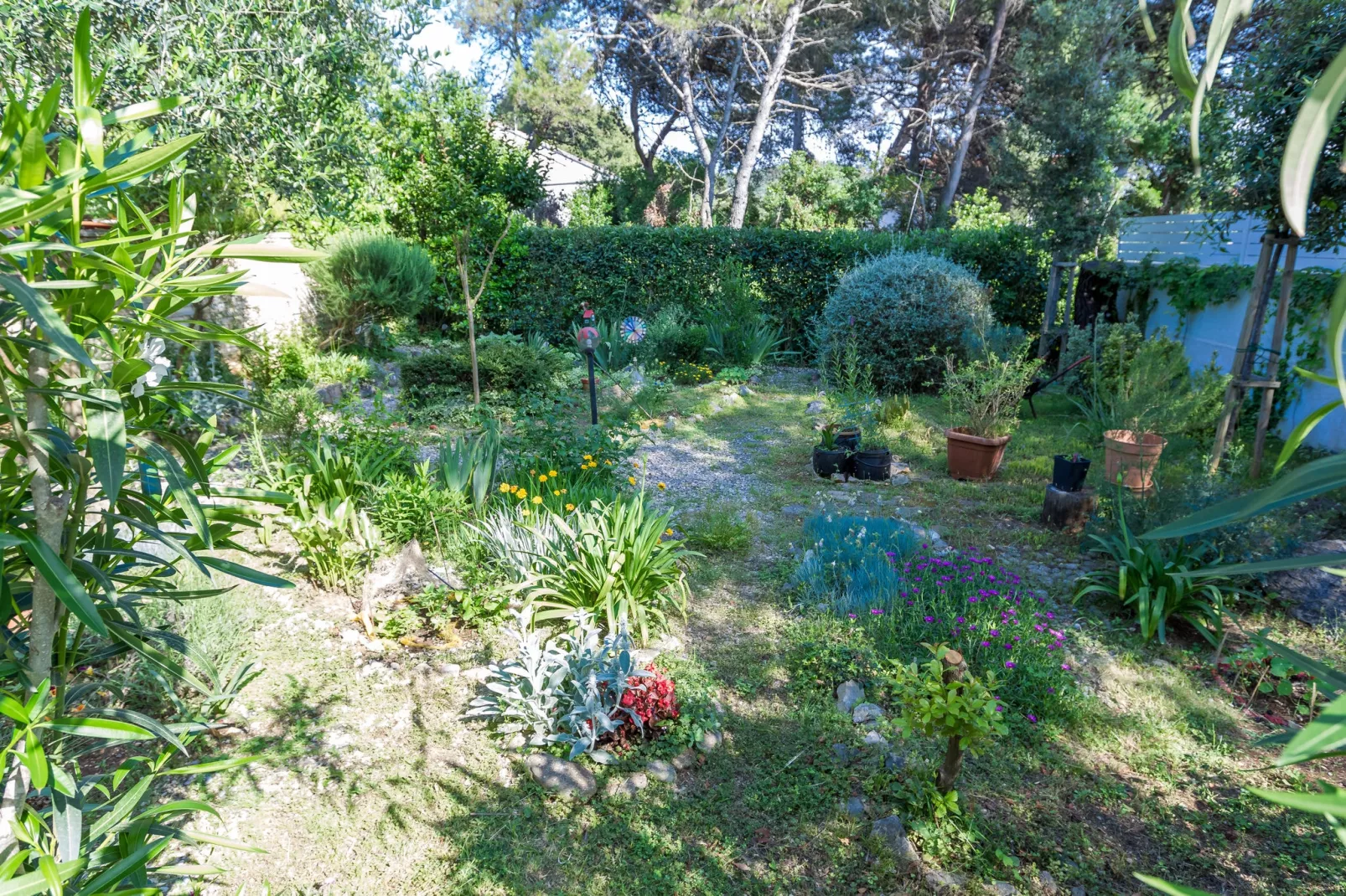 Holiday Home Maya-Gardens summer