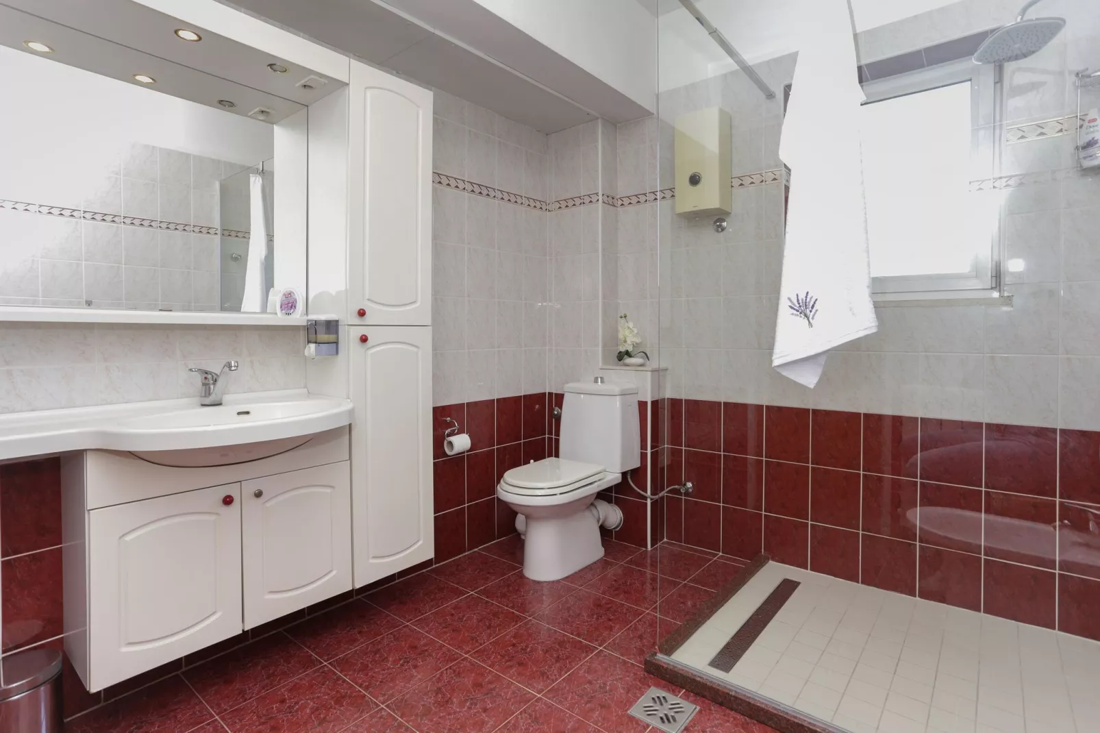 Apartment Carmen-Bathroom
