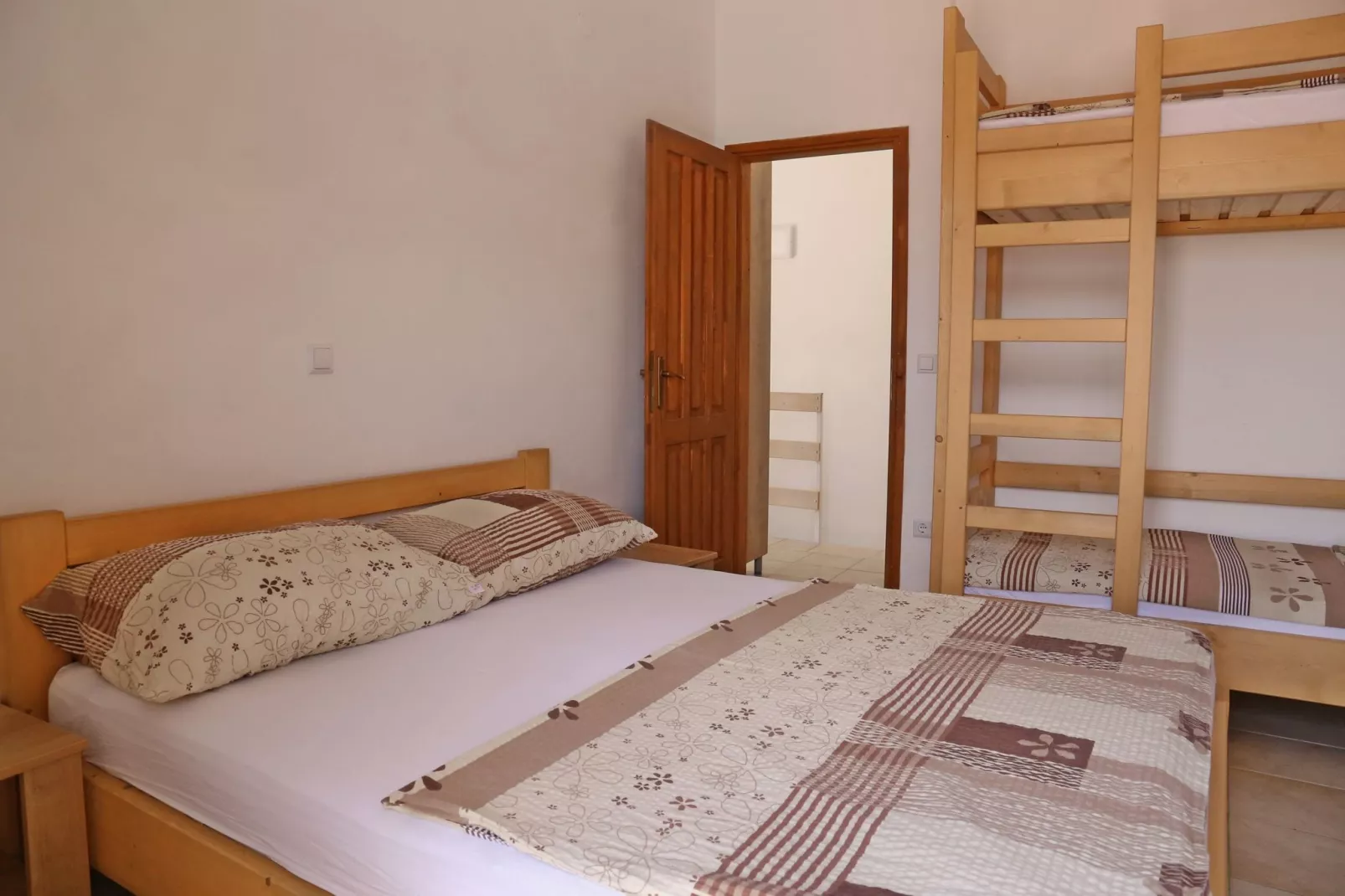 Holiday Home Beach Olivia-Chambre