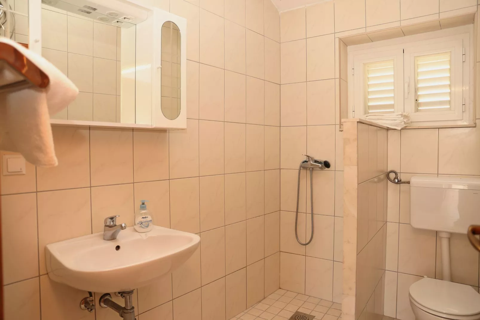 Holiday Home Beach Olivia-Salle de bain