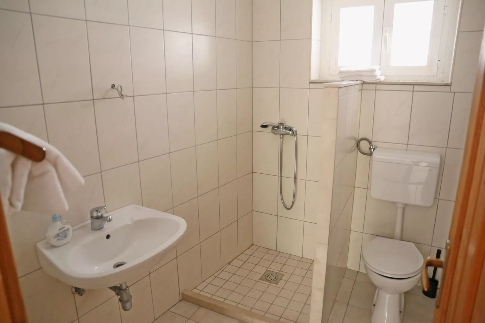 Holiday Home Beach Olivia-Salle de bain
