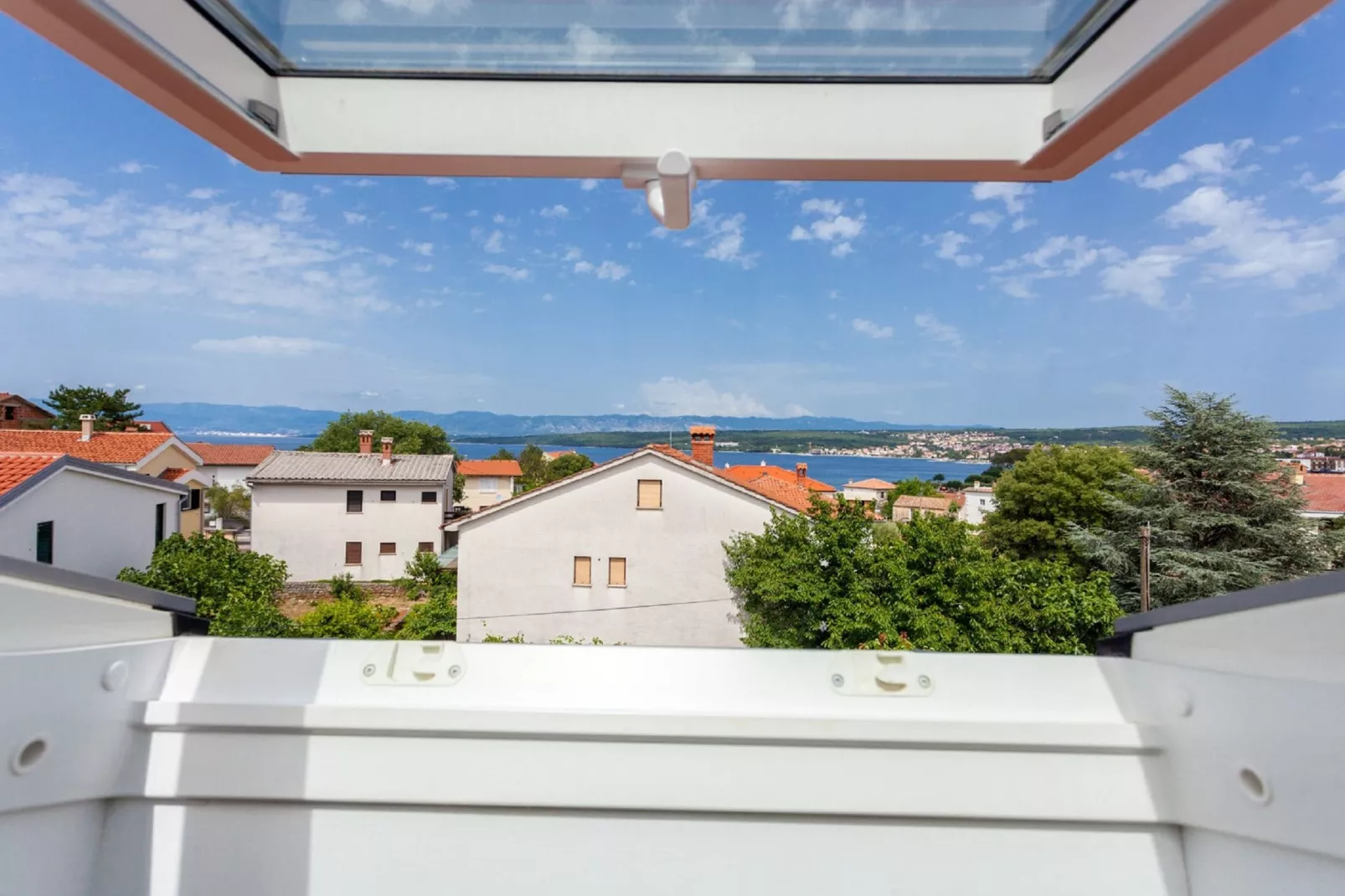 Apartment Svalina 2-View summer