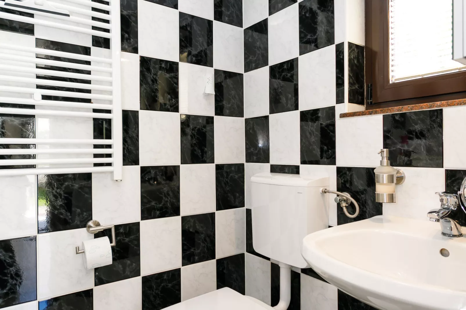 Sanja-Bathroom