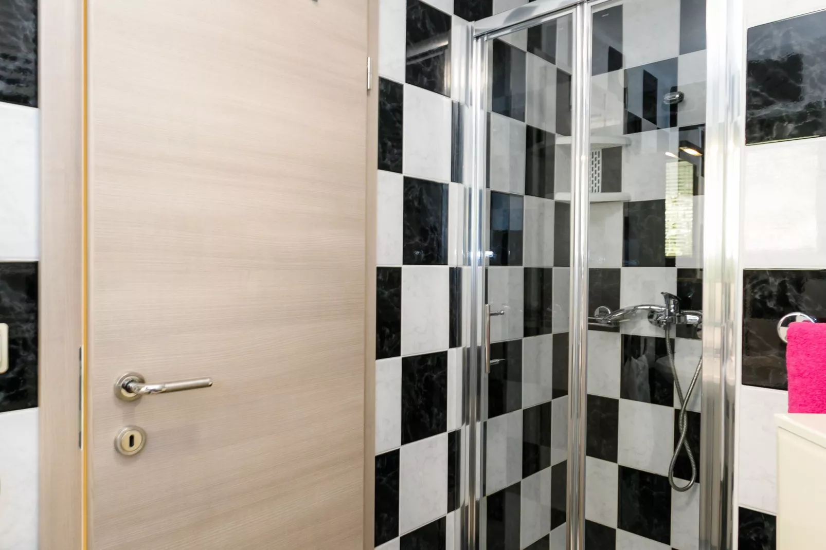 Sanja-Bathroom