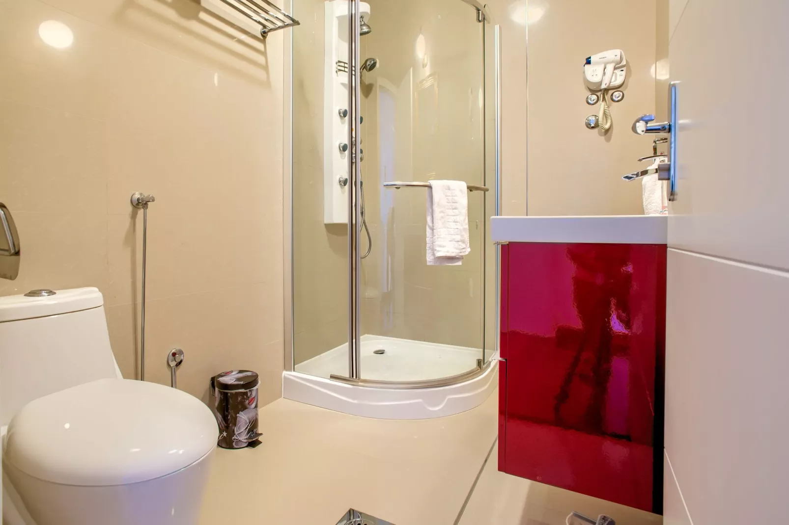 Apartment Čigrađa-Bathroom