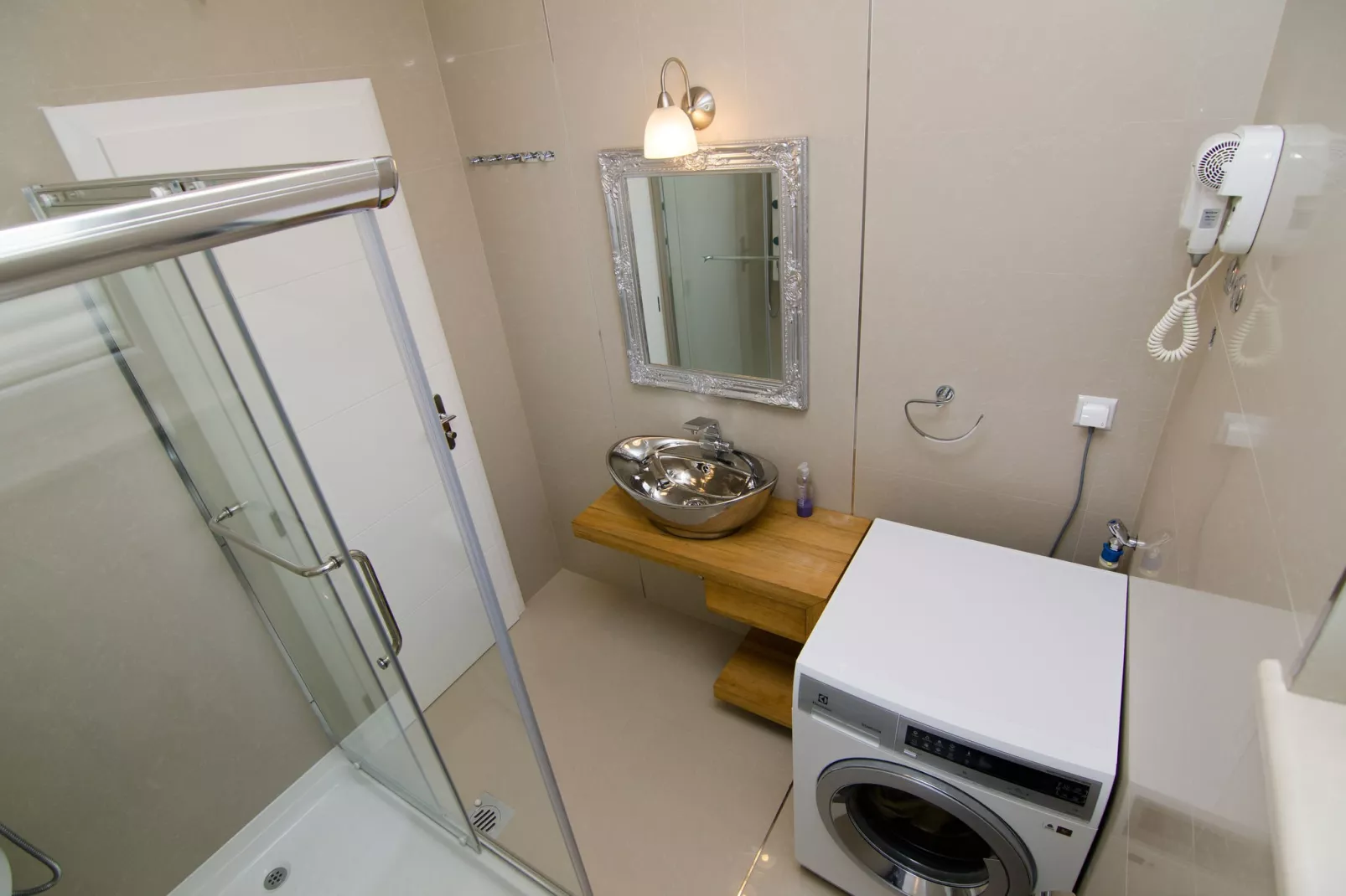 Apartment Luke-Bathroom